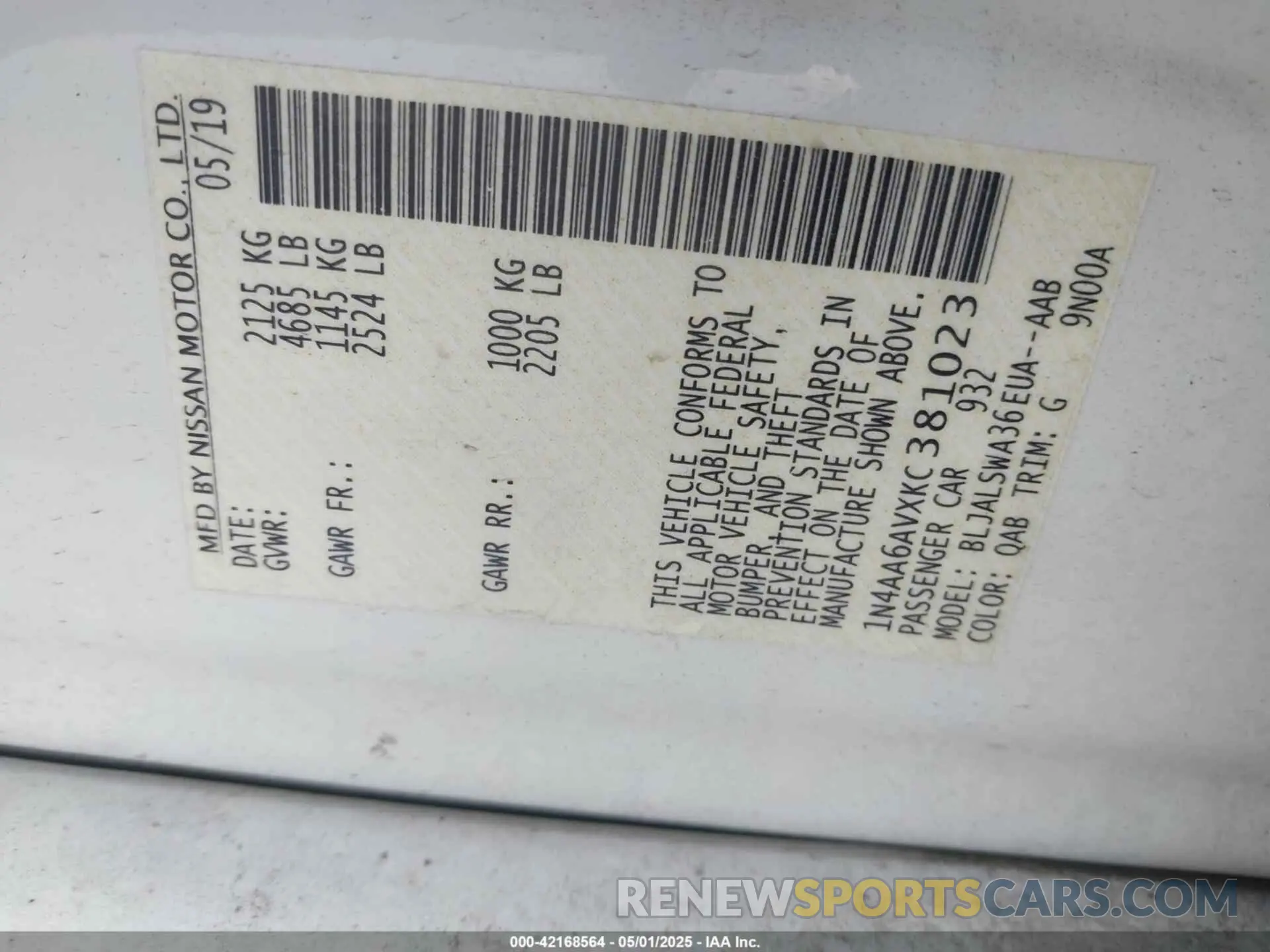 9 Photograph of a damaged car 1N4AA6AVXKC381023 NISSAN MAXIMA 2019