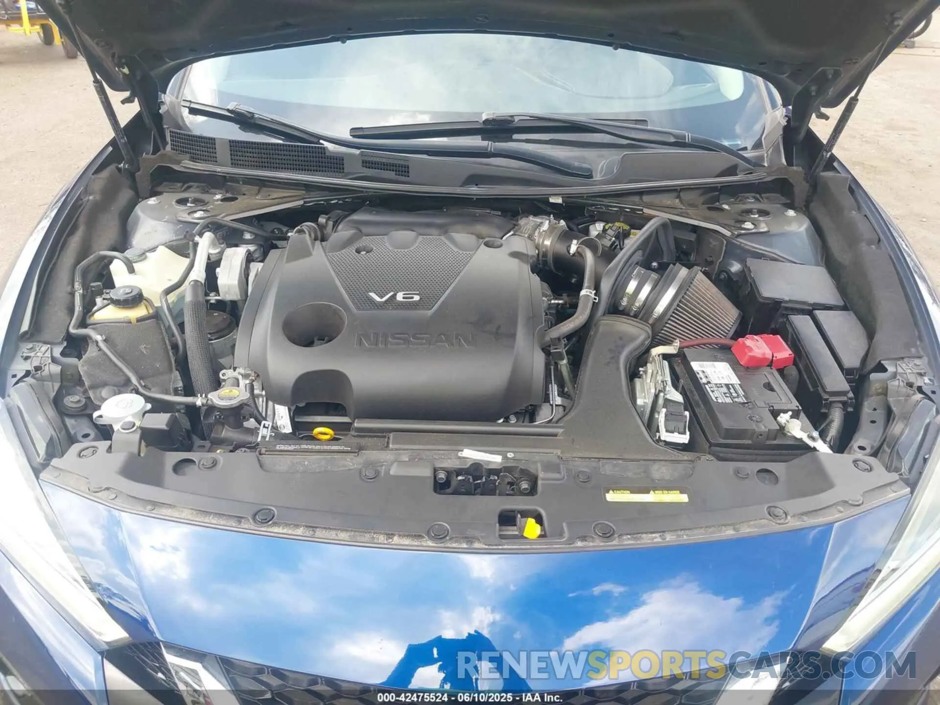 10 Photograph of a damaged car 1N4AA6CV2LC381788 NISSAN MAXIMA 2020