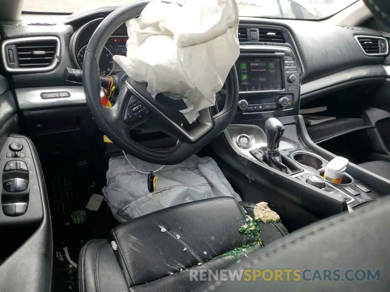 8 Photograph of a damaged car 1N4AA6CV5LC362023 NISSAN MAXIMA 2020