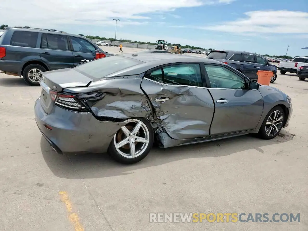 3 Photograph of a damaged car 1N4AA6CV5LC362619 NISSAN MAXIMA 2020