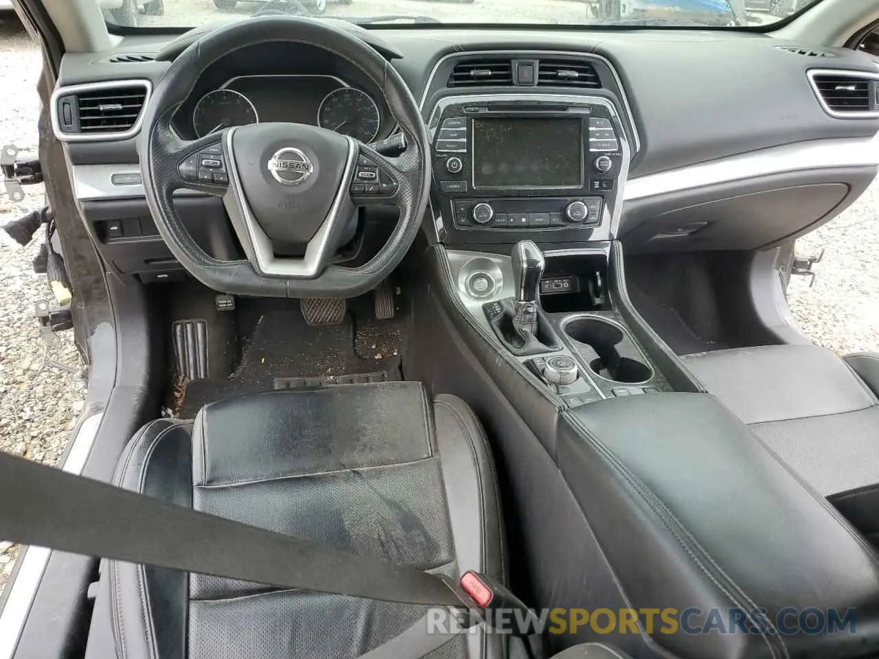 8 Photograph of a damaged car 1N4AA6CV5LC380926 NISSAN MAXIMA 2020