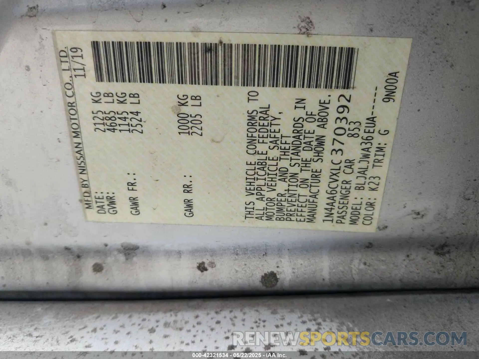9 Photograph of a damaged car 1N4AA6CVXLC370392 NISSAN MAXIMA 2020