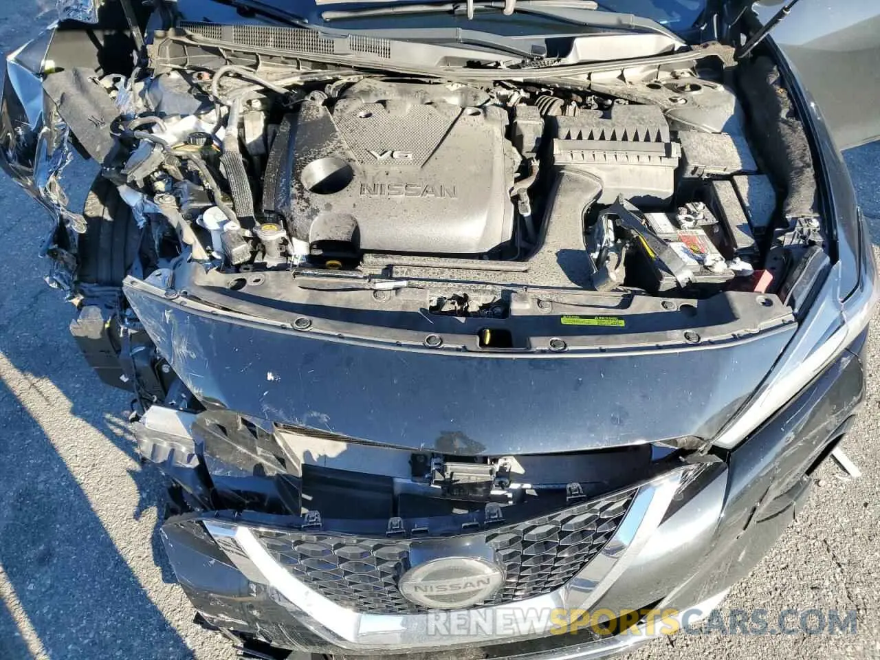 11 Photograph of a damaged car 1N4AA6DV4LC372234 NISSAN MAXIMA 2020