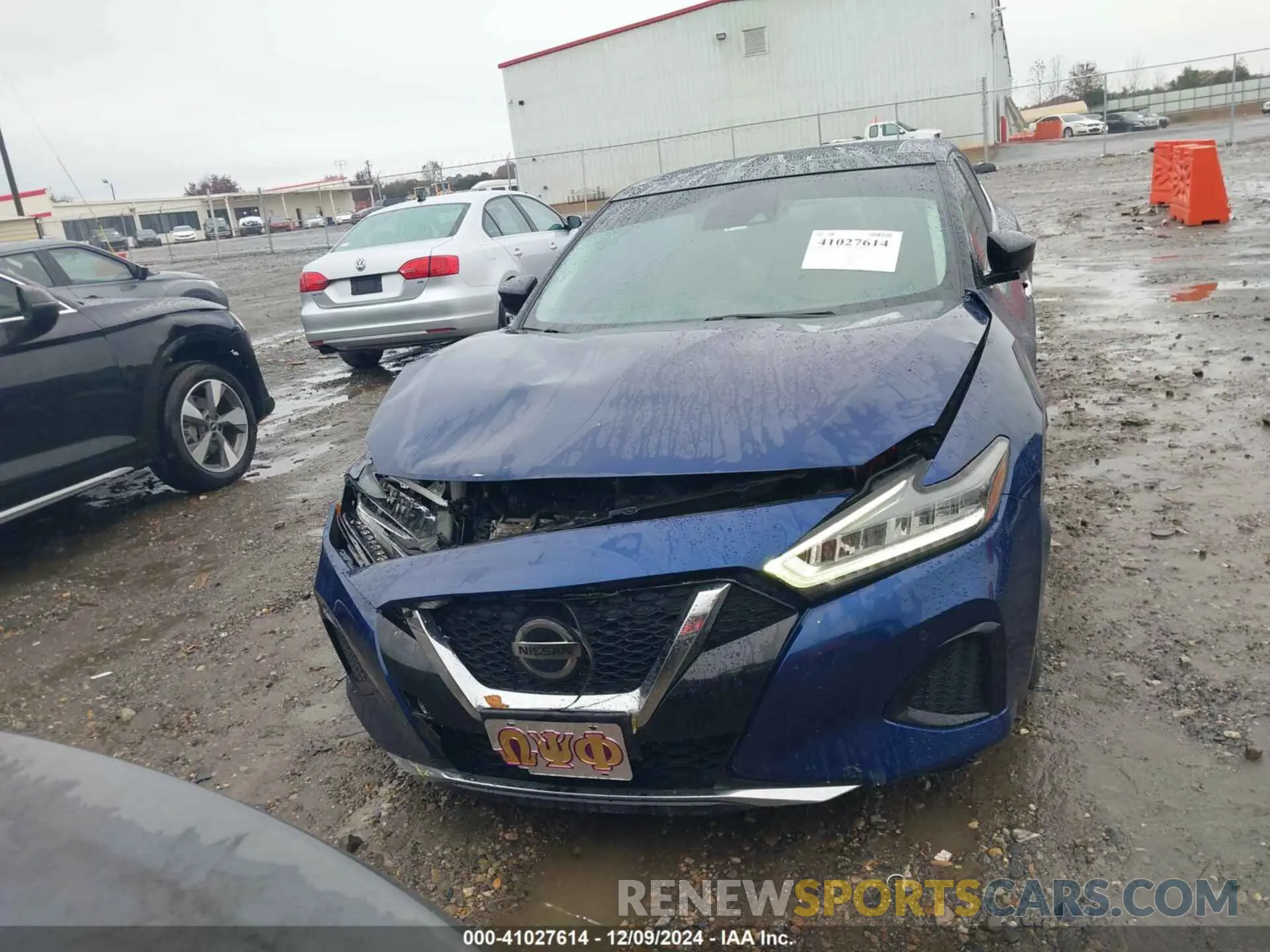12 Photograph of a damaged car 1N4AA6DV4LC374386 NISSAN MAXIMA 2020