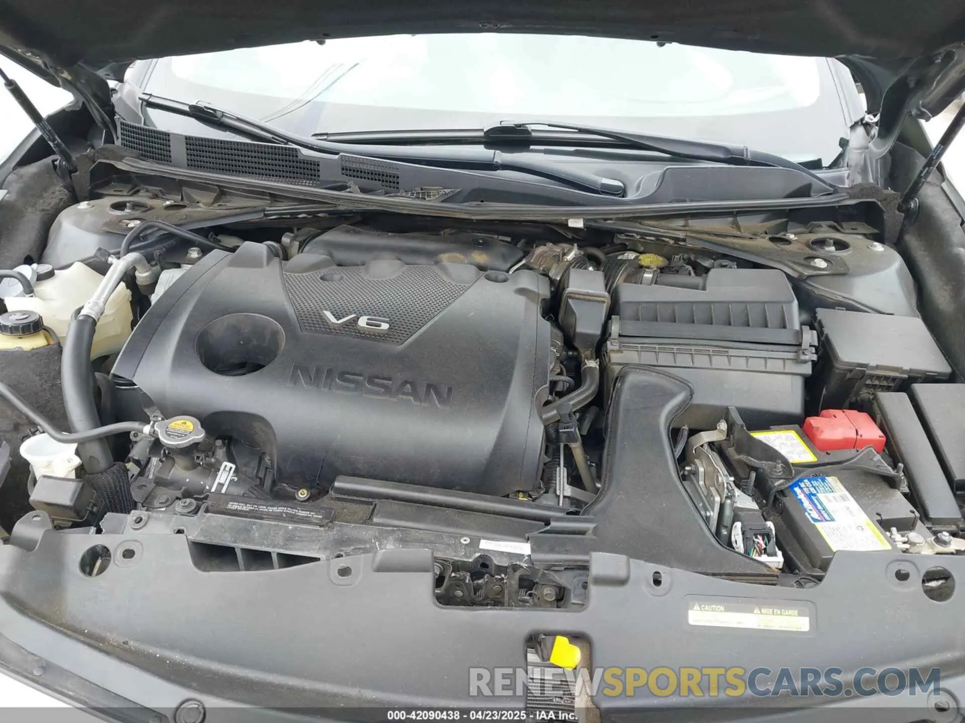 10 Photograph of a damaged car 1N4AA6DV9LC364727 NISSAN MAXIMA 2020