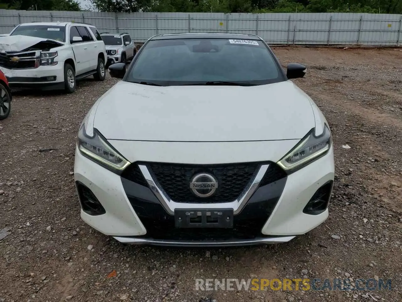 5 Photograph of a damaged car 1N4AA6EV4LC378484 NISSAN MAXIMA 2020