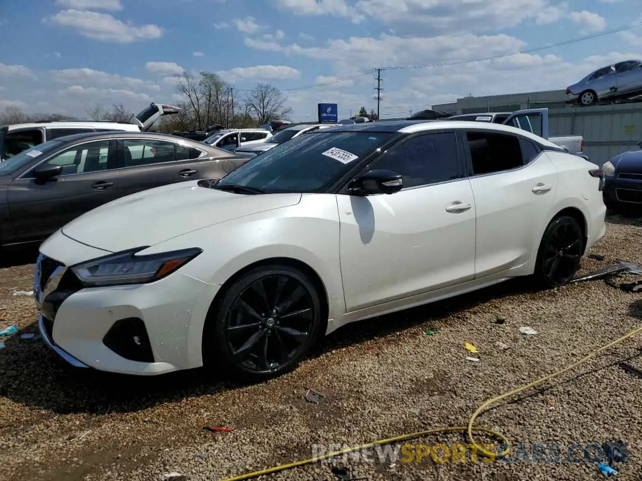 1 Photograph of a damaged car 1N4AA6EV5LC376744 NISSAN MAXIMA 2020