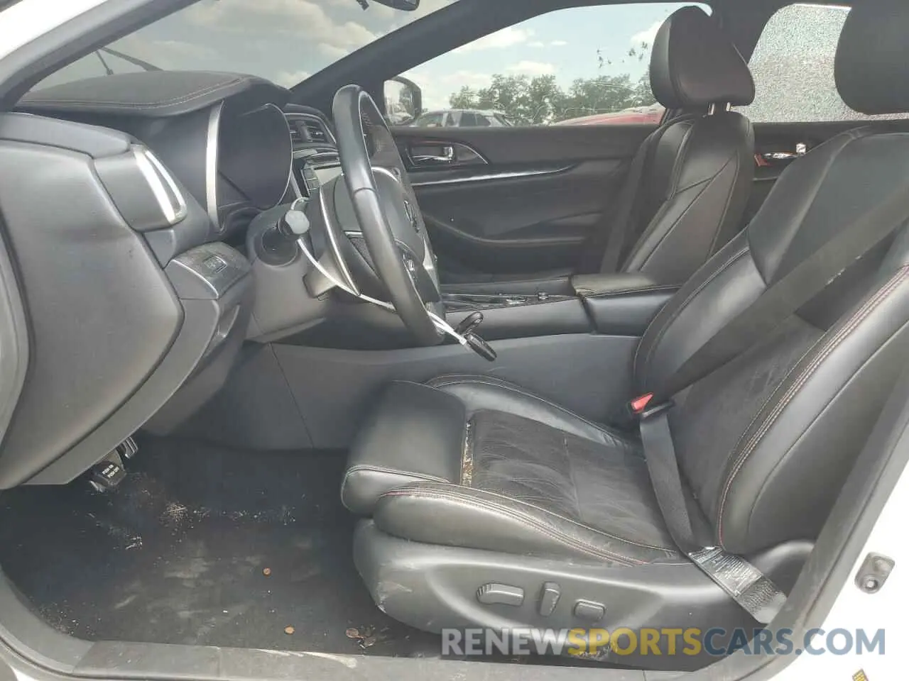 7 Photograph of a damaged car 1N4AA6EV8LC385227 NISSAN MAXIMA 2020