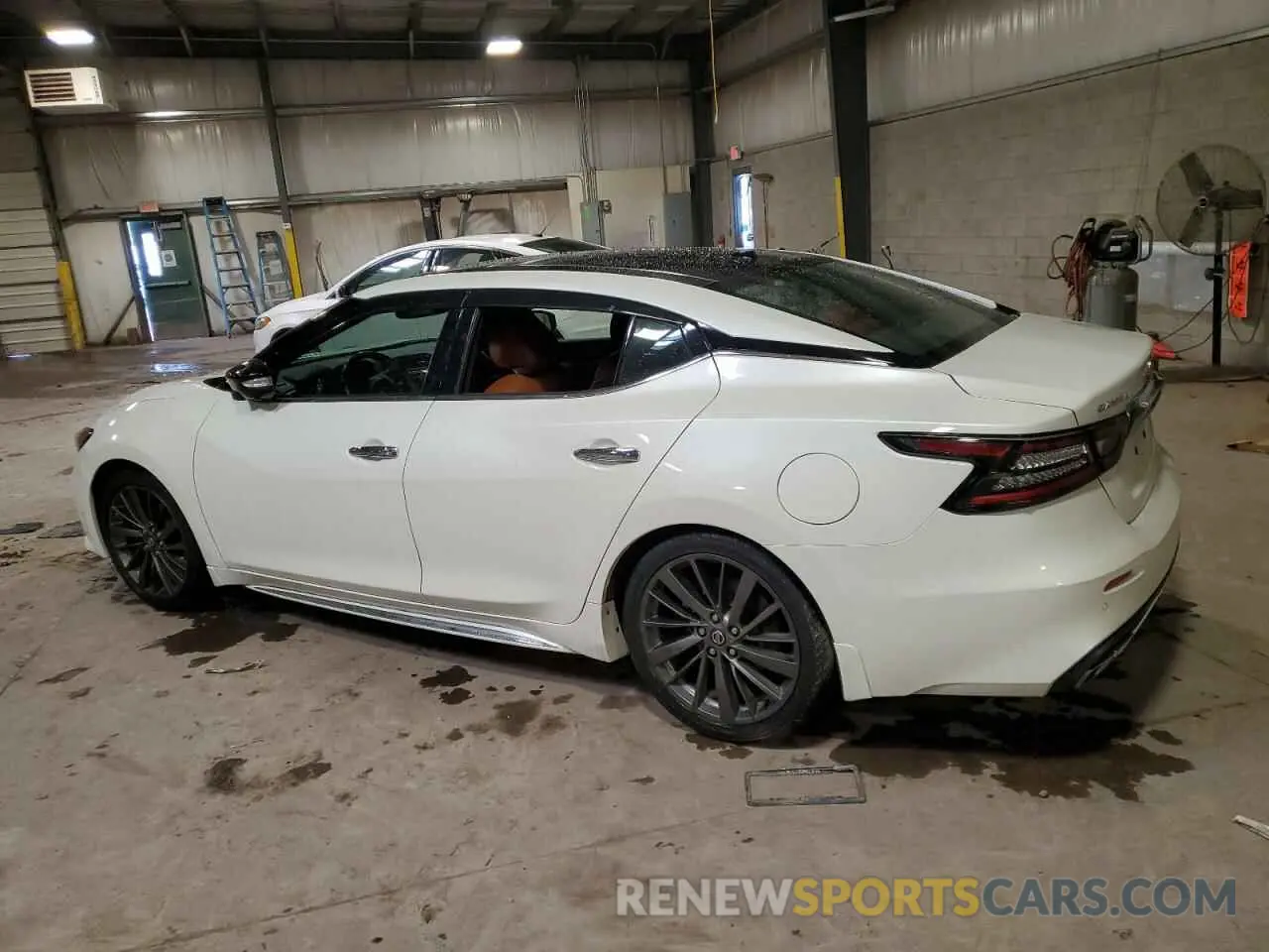 2 Фотография поврежденного автомобиля 1N4AA6FV5LC374877 NISSAN MAXIMA 2020