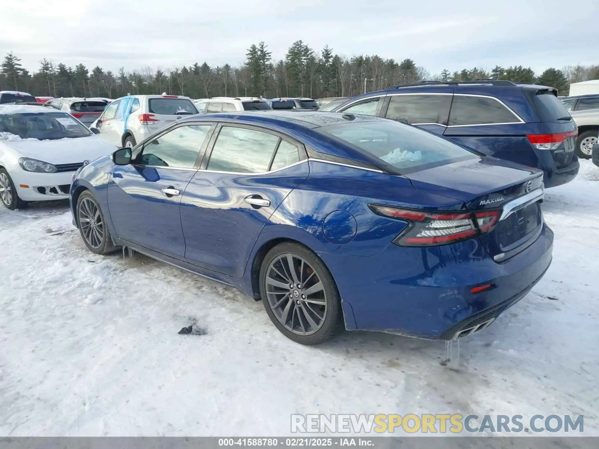 3 Photograph of a damaged car 1N4AA6FVXLC380903 NISSAN MAXIMA 2020