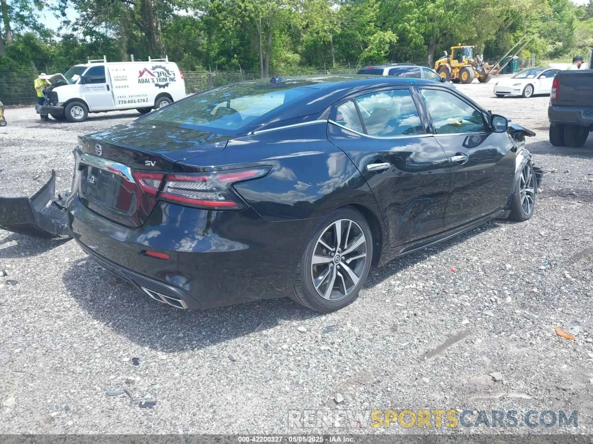 4 Photograph of a damaged car 1N4AA6CV5MC512231 NISSAN MAXIMA 2021
