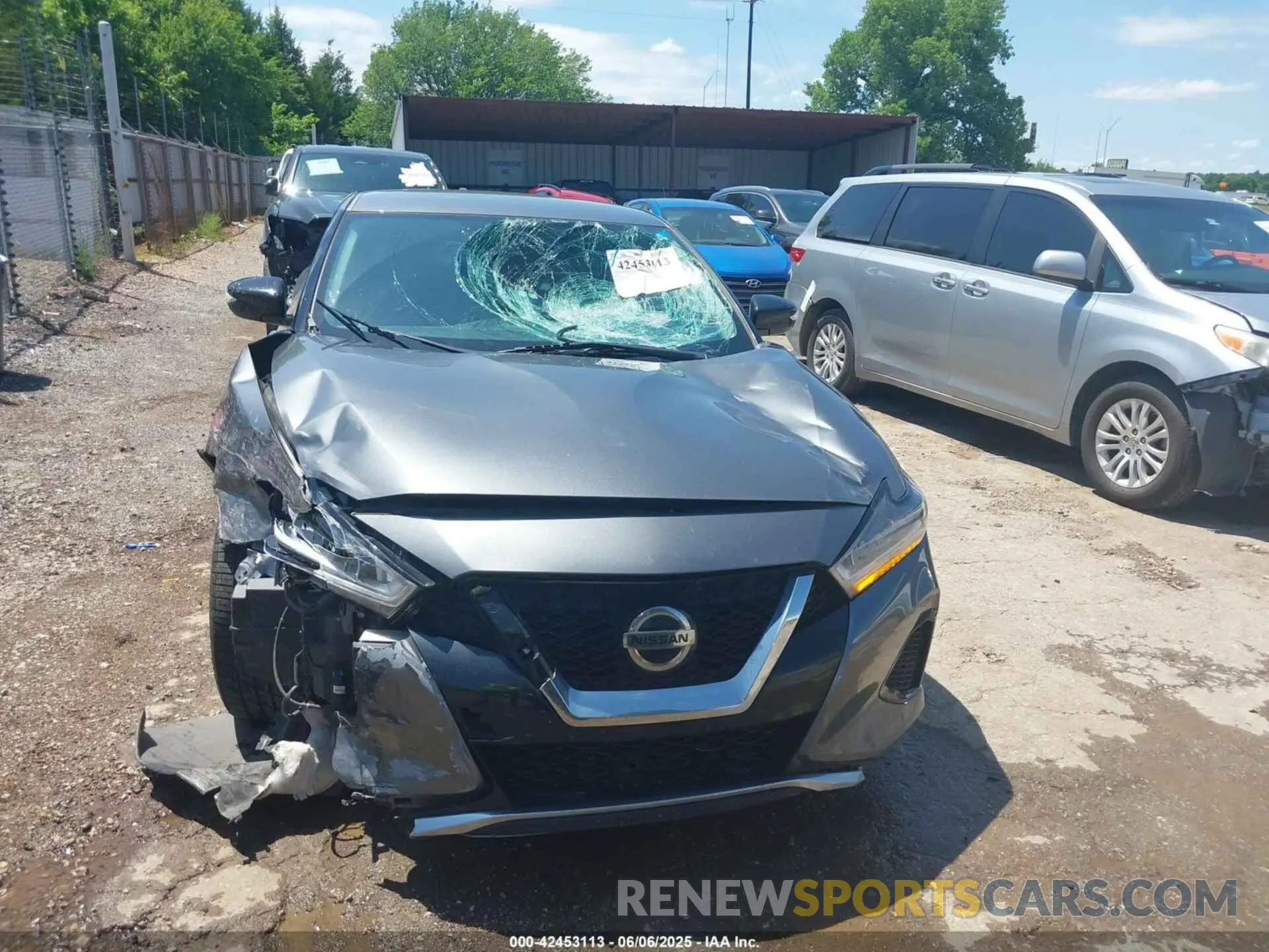 11 Photograph of a damaged car 1N4AA6CVXMC514377 NISSAN MAXIMA 2021