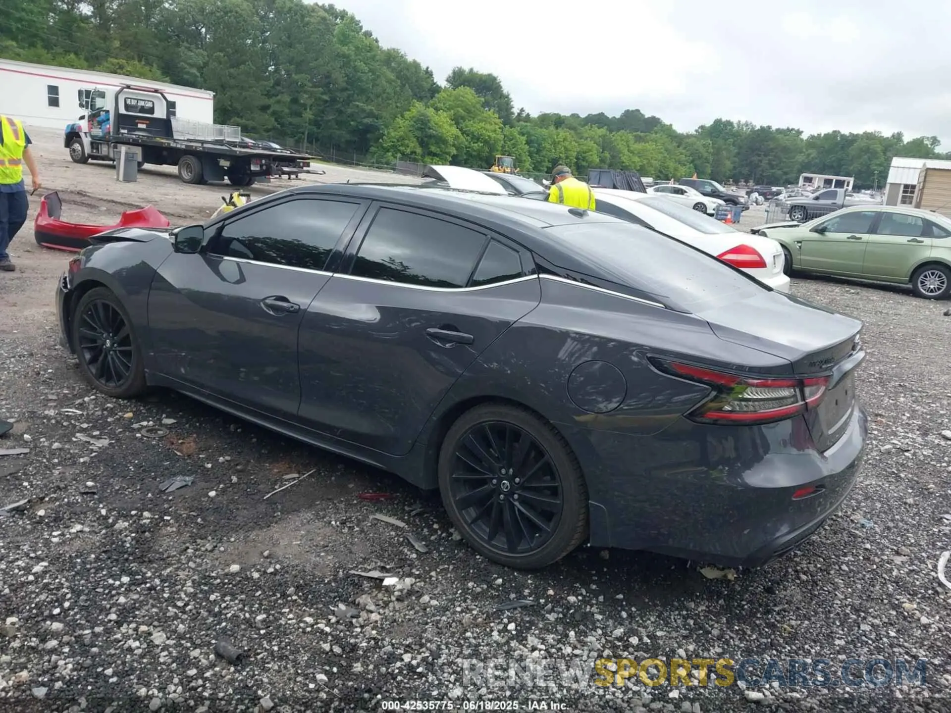 3 Photograph of a damaged car 1N4AA6FV1MC501139 NISSAN MAXIMA 2021