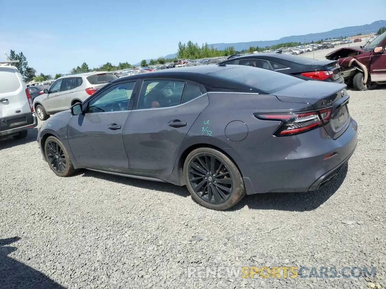 2 Photograph of a damaged car 1N4AA6FV2MC501540 NISSAN MAXIMA 2021