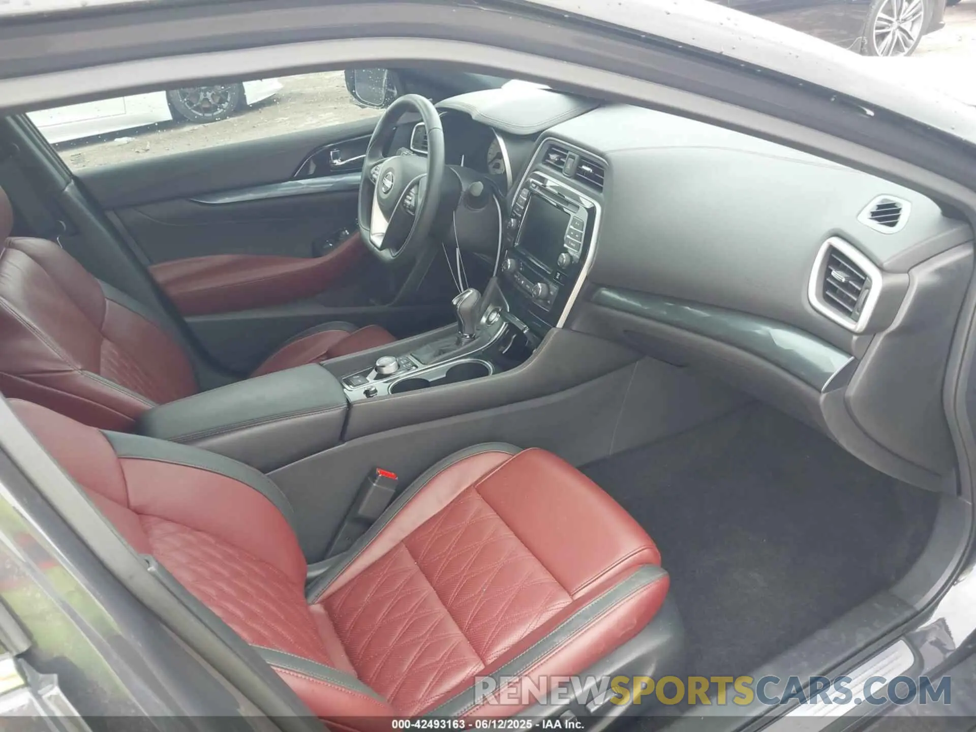 5 Фотография поврежденного автомобиля 1N4AA6FV8MC507746 NISSAN MAXIMA 2021
