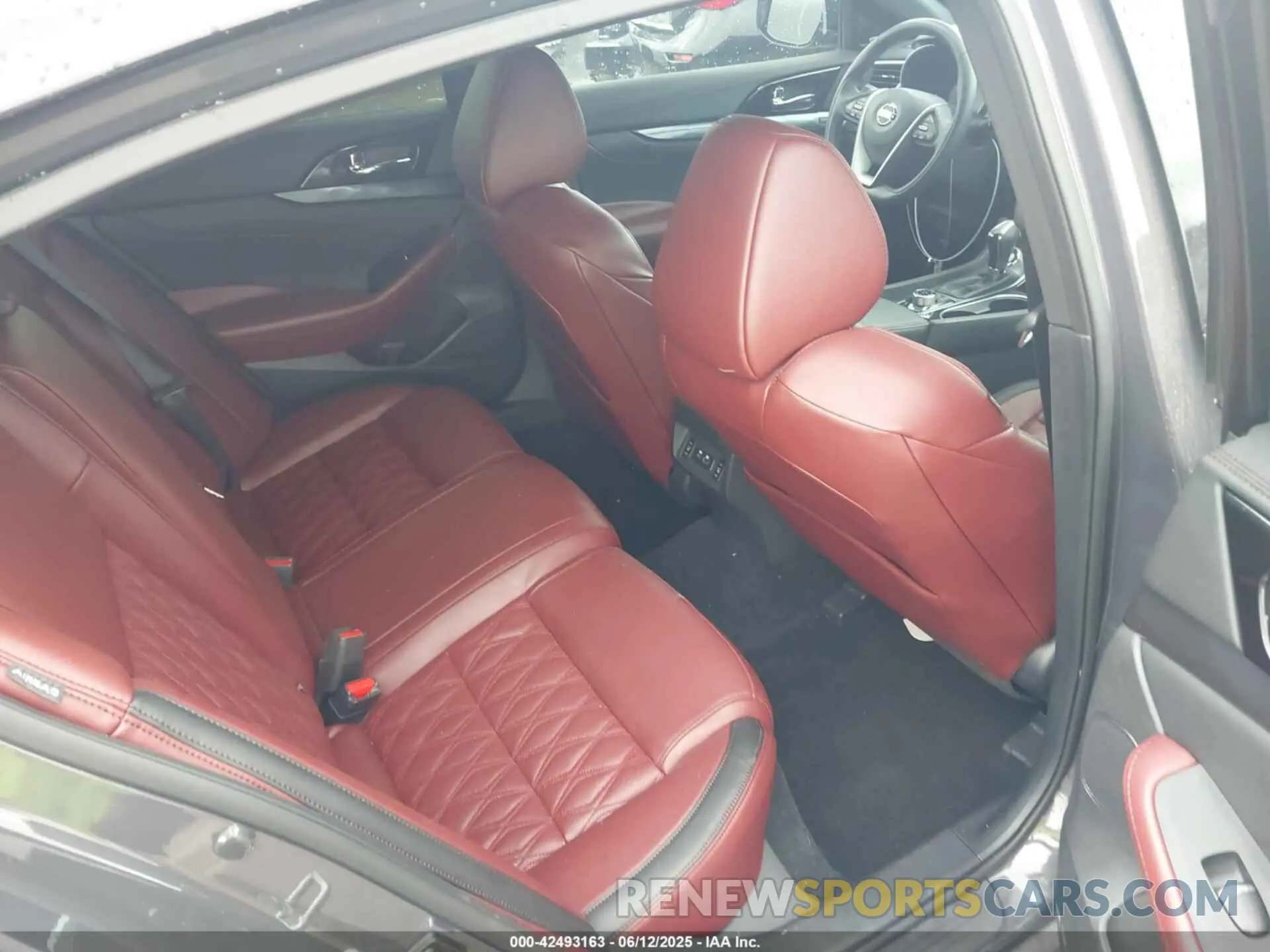 8 Фотография поврежденного автомобиля 1N4AA6FV8MC507746 NISSAN MAXIMA 2021