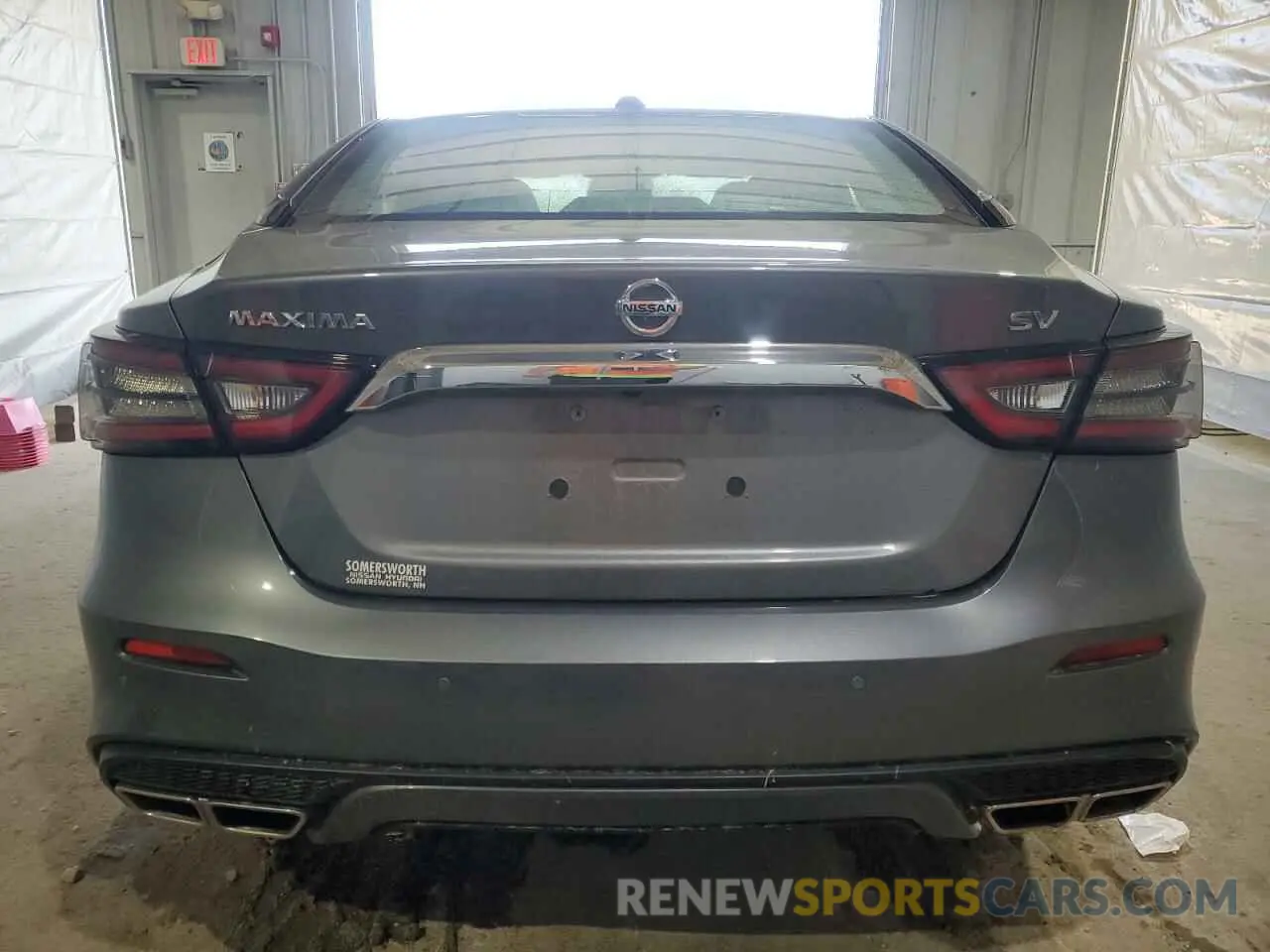 6 Photograph of a damaged car 1N4AA6CV5NC503868 NISSAN MAXIMA 2022