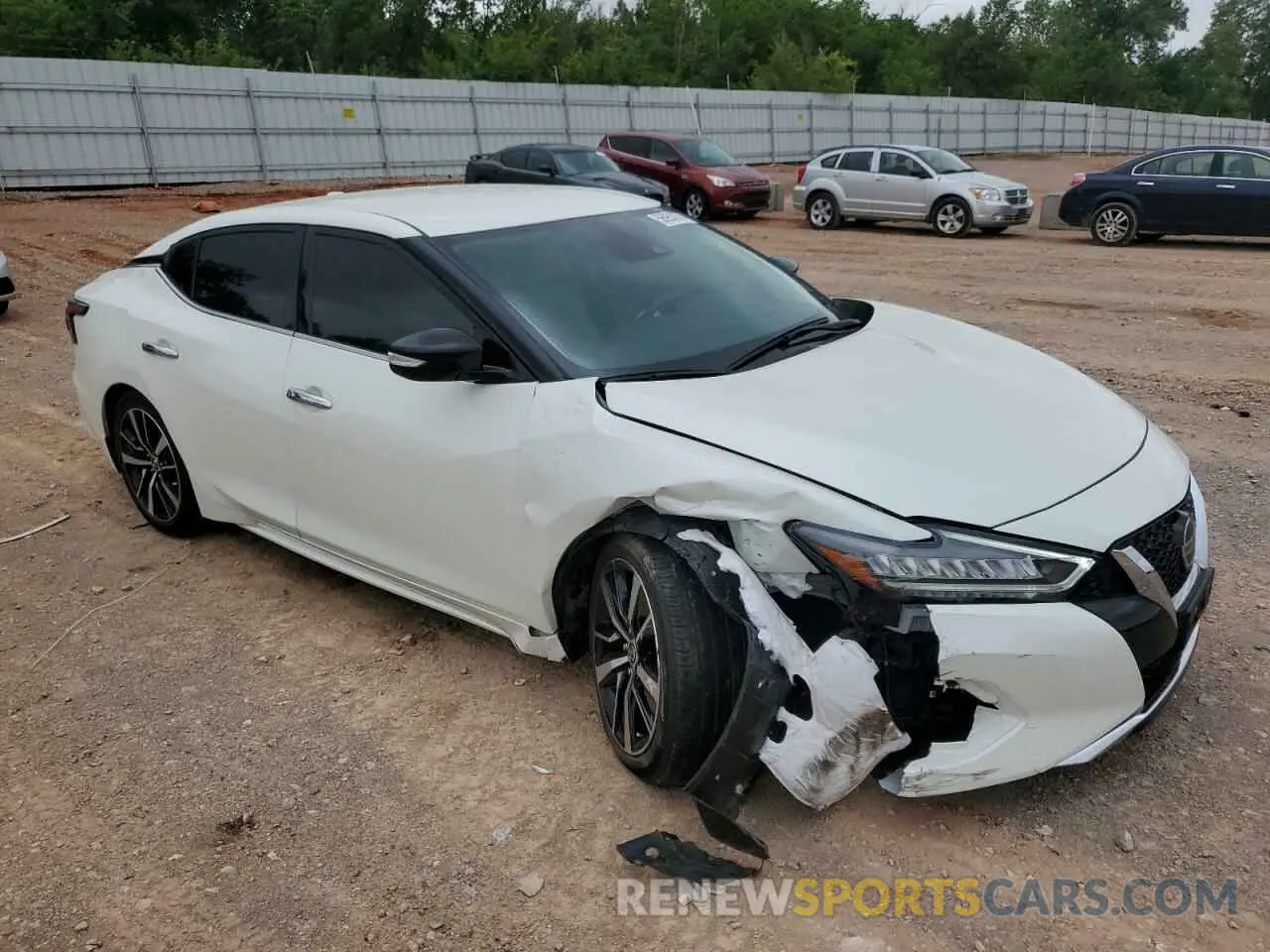 4 Photograph of a damaged car 1N4AA6CV6NC504060 NISSAN MAXIMA 2022