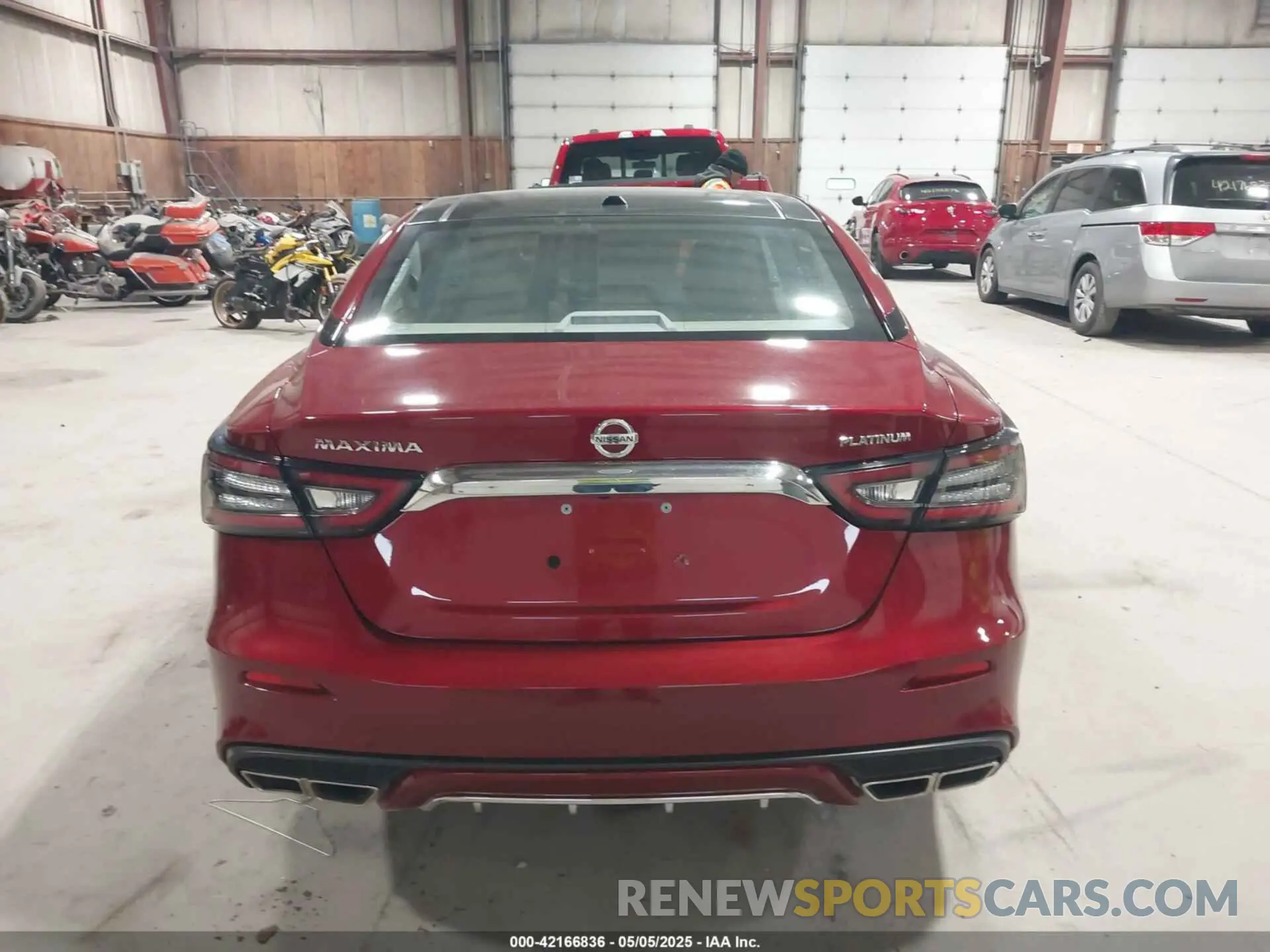 16 Photograph of a damaged car 1N4AA6FV0NC503501 NISSAN MAXIMA 2022
