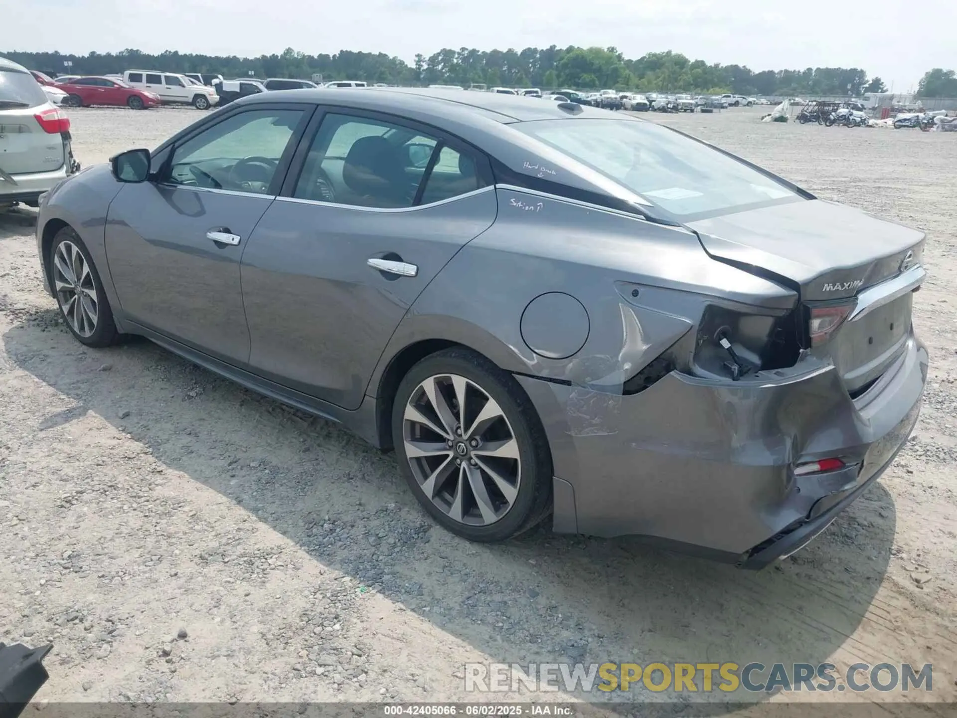 3 Photograph of a damaged car 1N4AA6FV1NC503118 NISSAN MAXIMA 2022