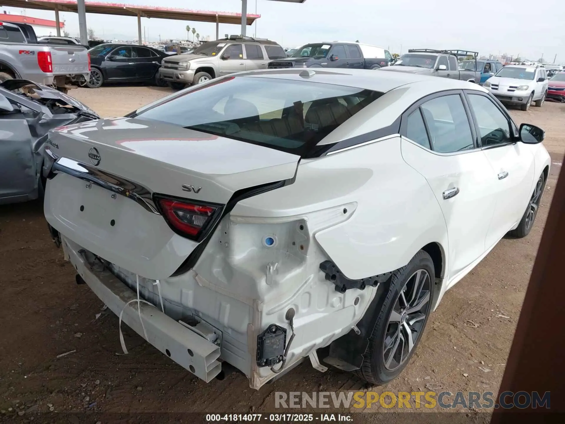 4 Фотография поврежденного автомобиля 1N4AA6CV2PC509307 NISSAN MAXIMA 2023