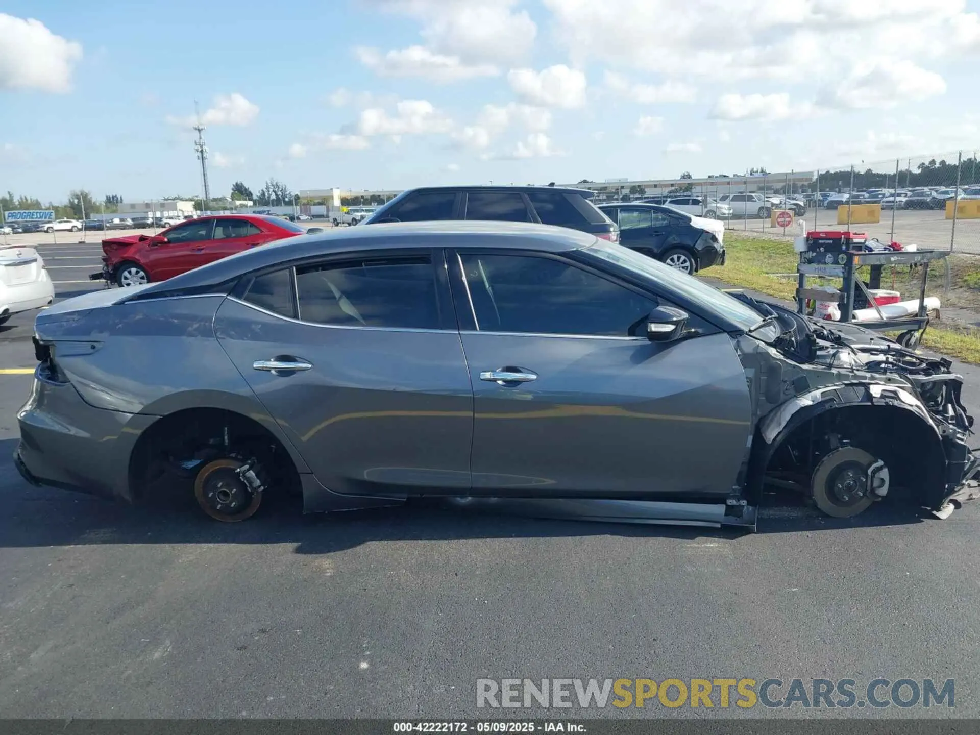 13 Photograph of a damaged car 1N4AA6CV7PC508718 NISSAN MAXIMA 2023