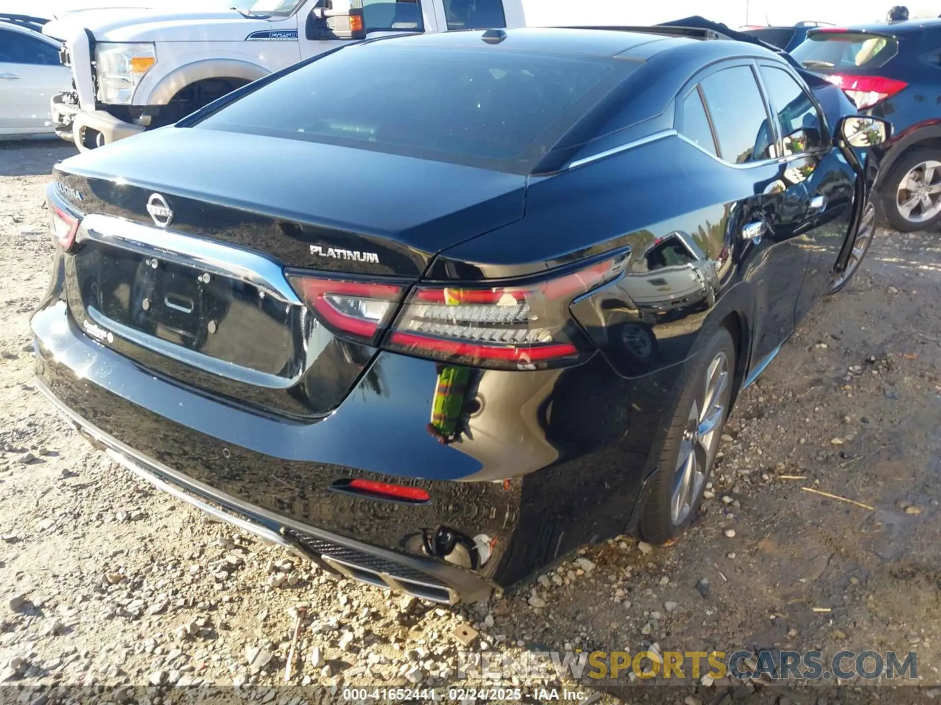 4 Фотография поврежденного автомобиля 1N4AA6FV9PC513365 NISSAN MAXIMA 2023