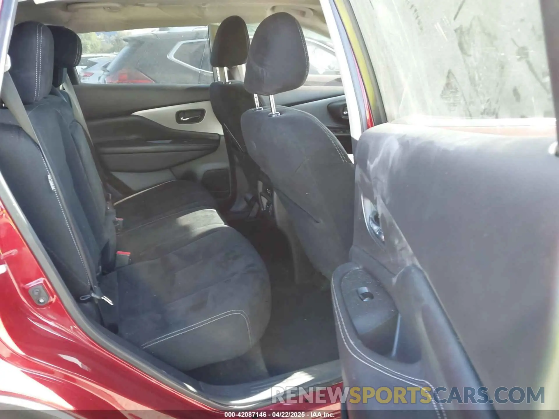 8 Photograph of a damaged car 5N1AZ2MJ5KN117616 NISSAN MURANO 2019