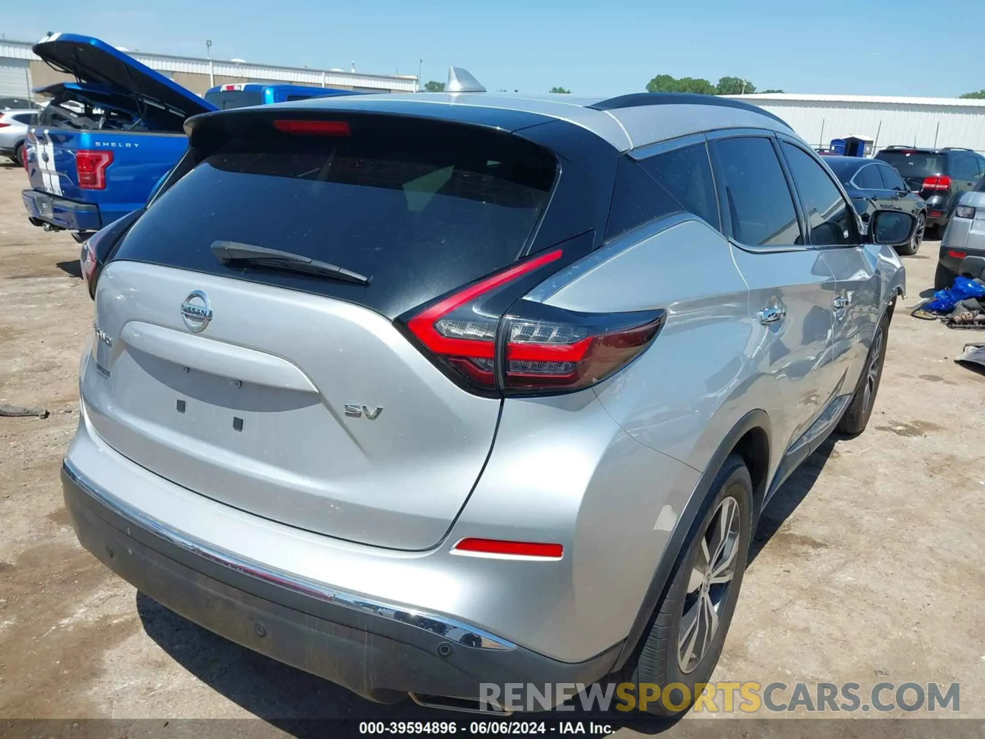 4 Photograph of a damaged car 5N1AZ2BJ8LN131272 NISSAN MURANO 2020