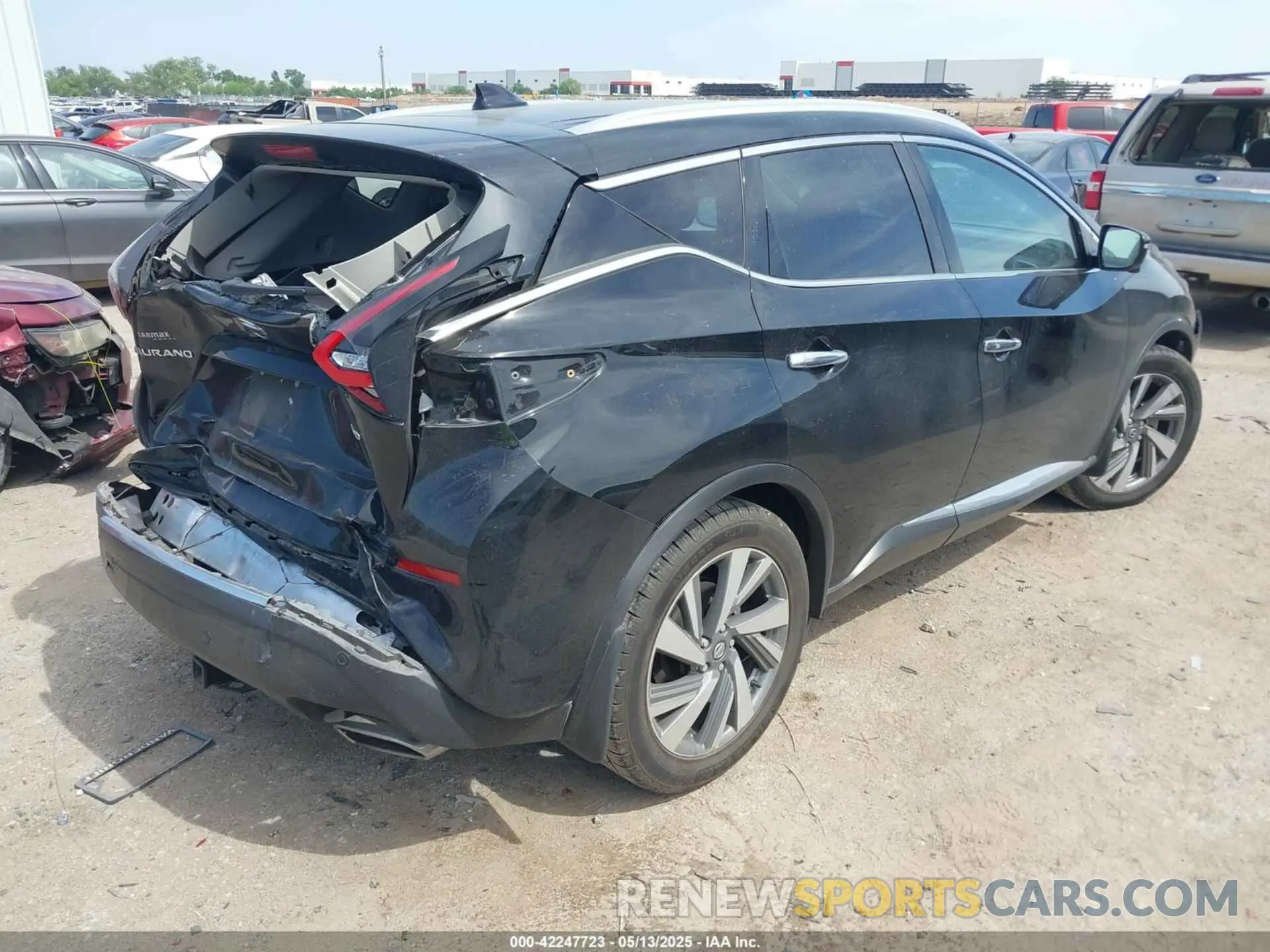 4 Photograph of a damaged car 5N1AZ2CS0LN171174 NISSAN MURANO 2020