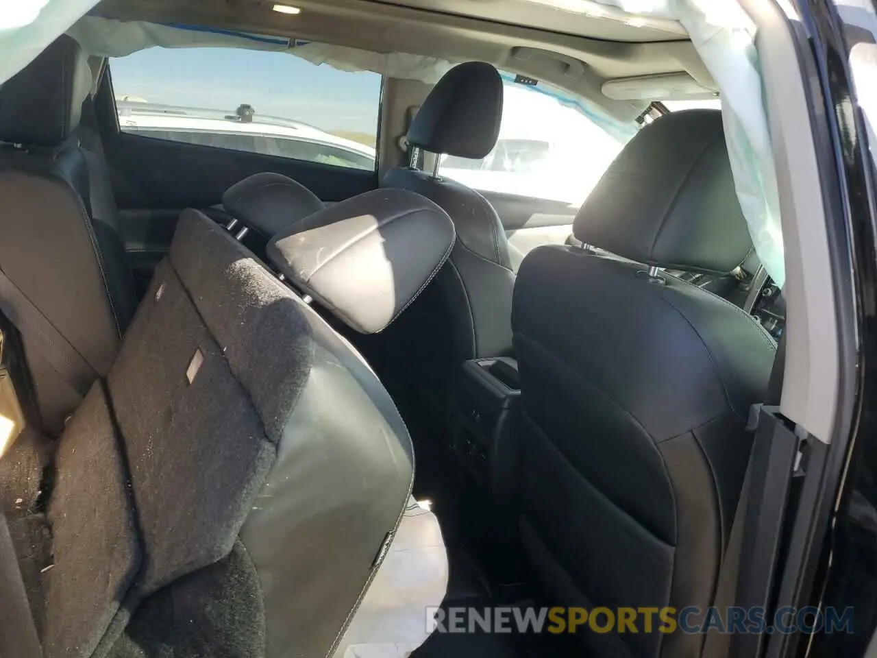 11 Photograph of a damaged car 5N1AZ2BS0MC130364 NISSAN MURANO 2021