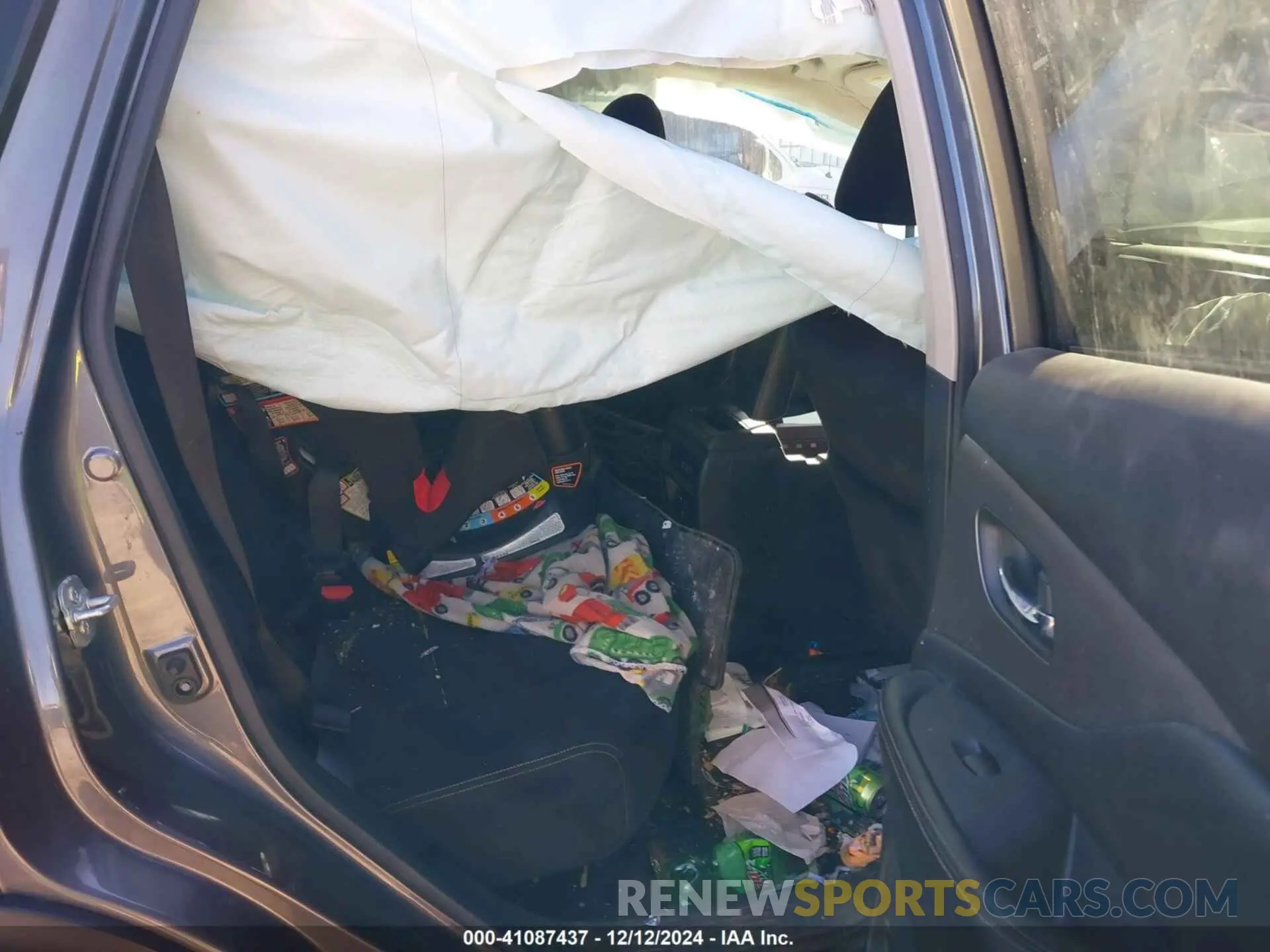 8 Photograph of a damaged car 5N1AZ2AS9NC110102 NISSAN MURANO 2022