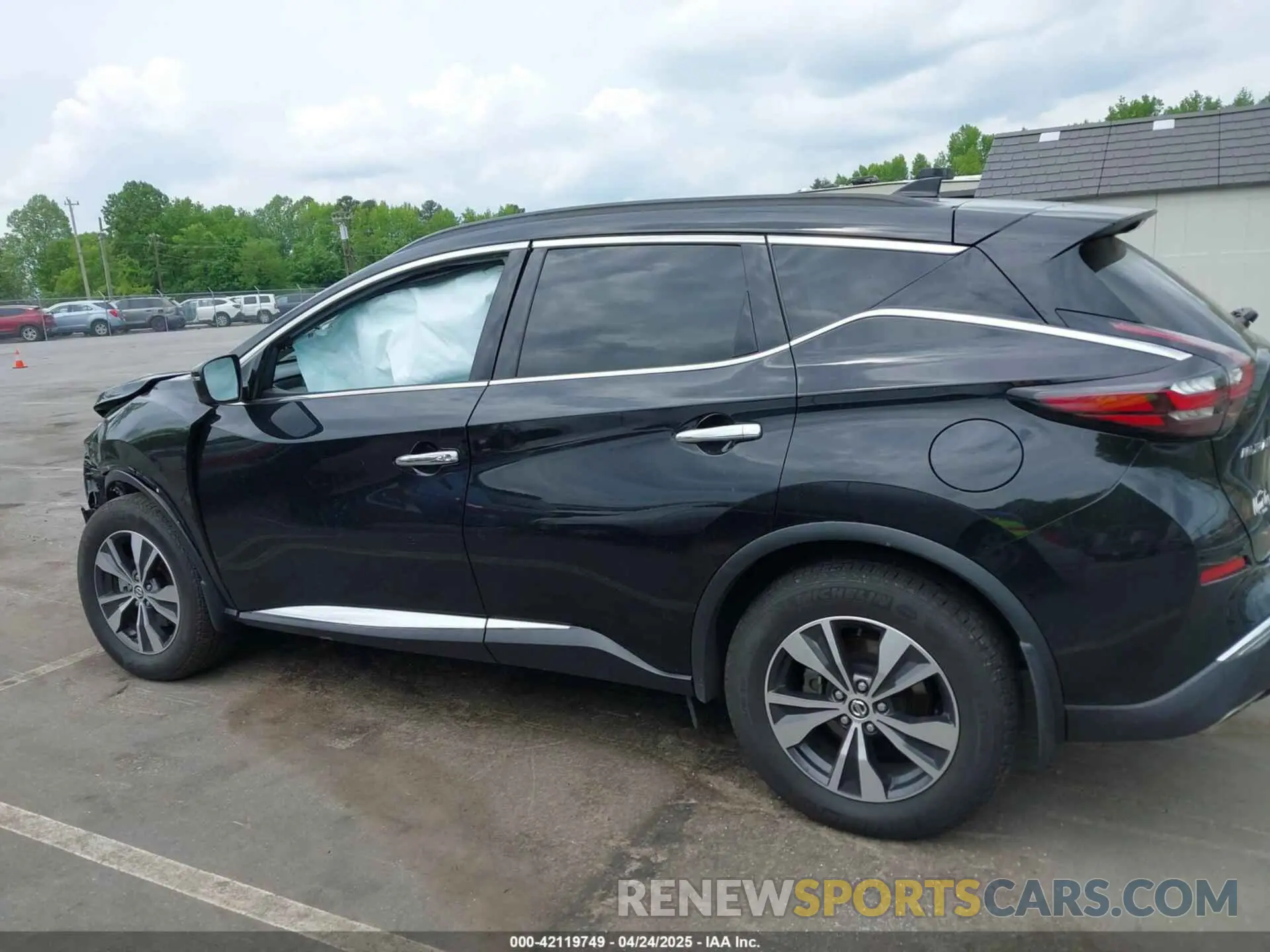 14 Photograph of a damaged car 5N1AZ2BSXNC124539 NISSAN MURANO 2022