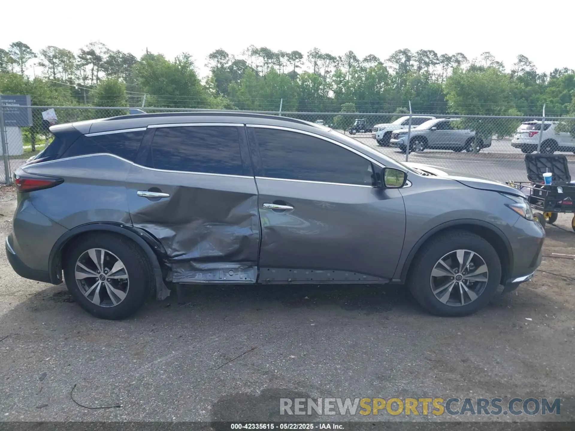13 Photograph of a damaged car 5N1AZ2BJ9PC125790 NISSAN MURANO 2023