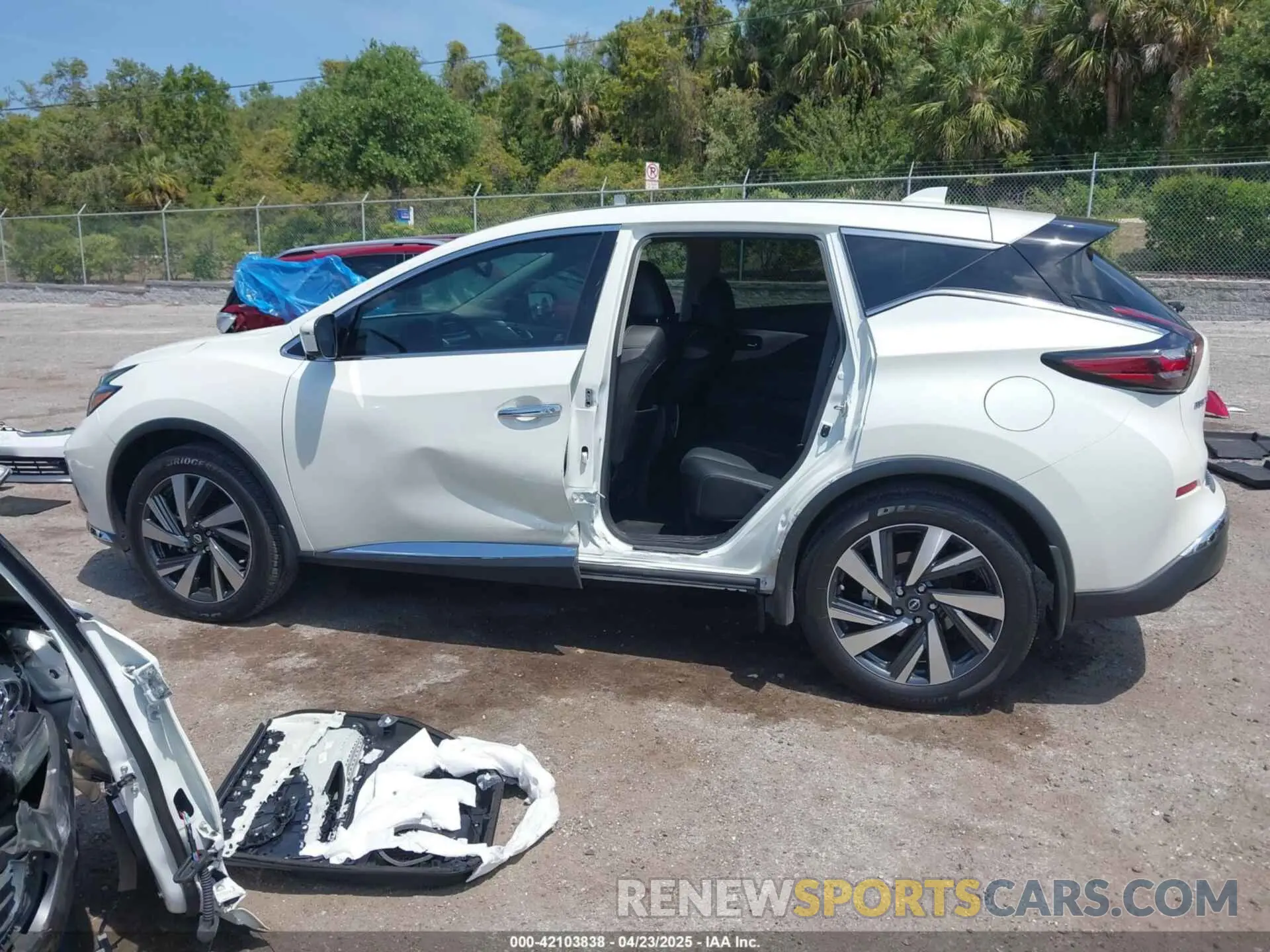 15 Фотография поврежденного автомобиля 5N1AZ2CJ0PC125739 NISSAN MURANO 2023