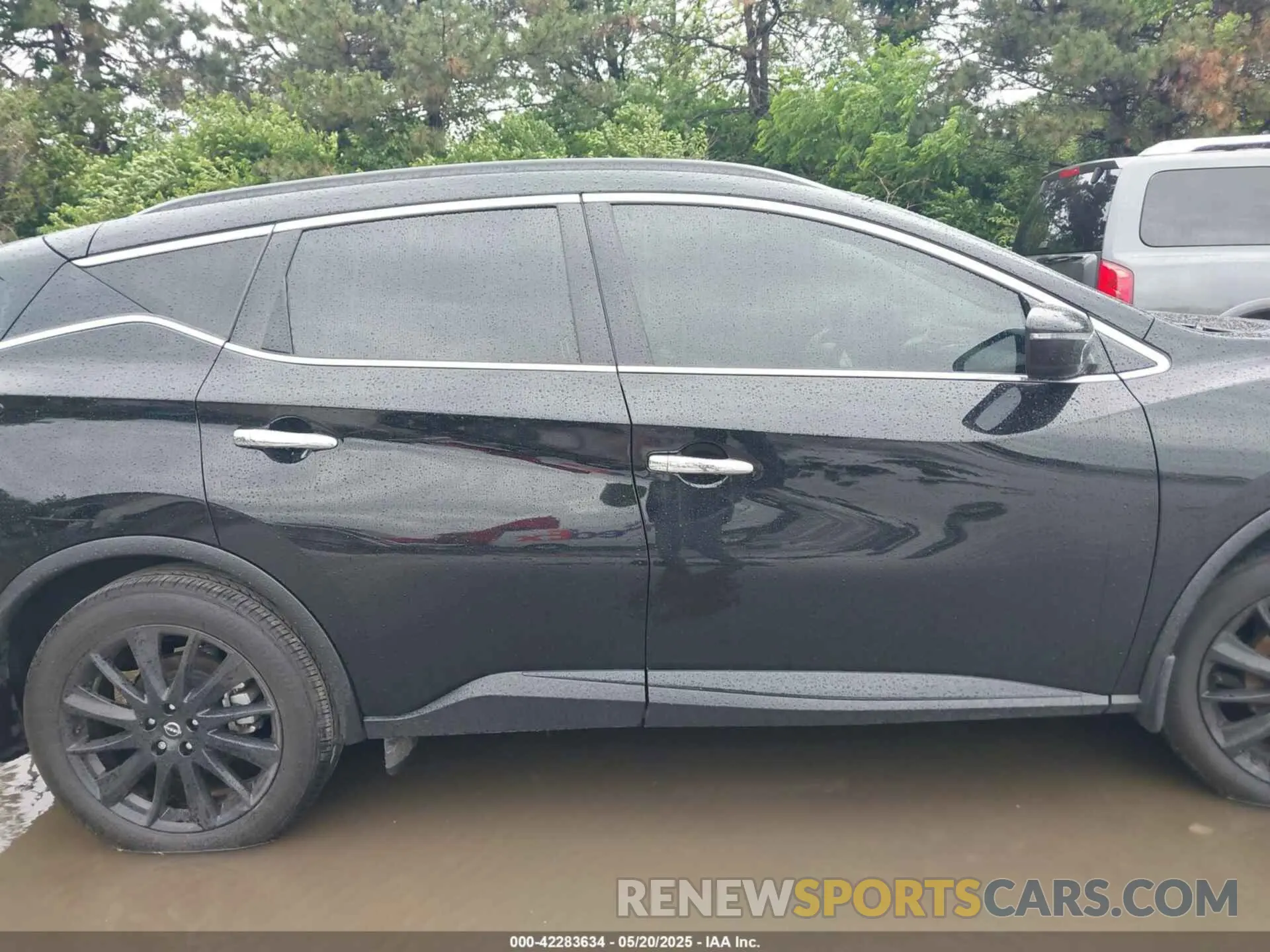 13 Photograph of a damaged car 5N1AZ2BJ0RC105222 NISSAN MURANO 2024