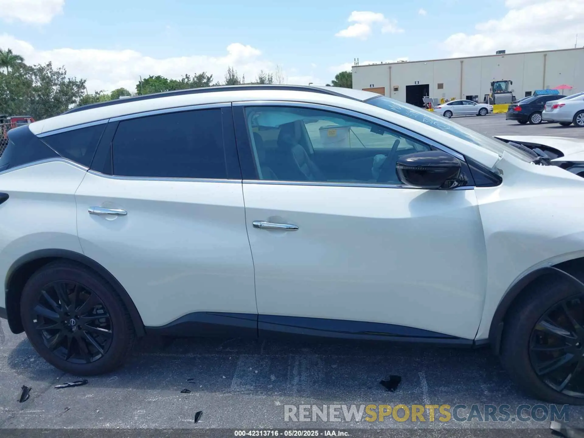 12 Фотография поврежденного автомобиля 5N1AZ2BS5RC111297 NISSAN MURANO 2024