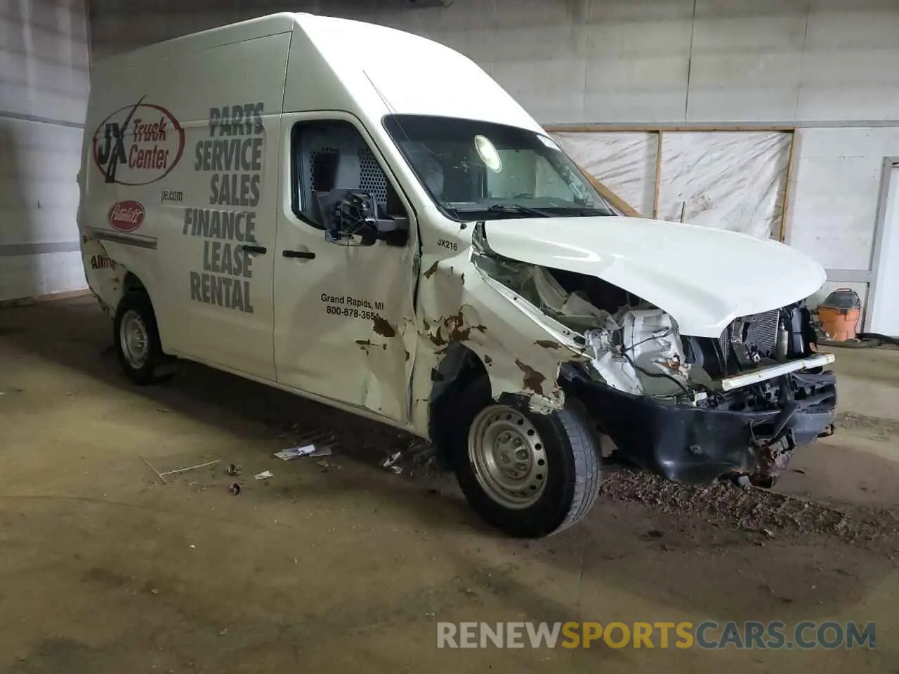 4 Photograph of a damaged car 1N6BF0LY4KN808217 NISSAN NV 2019