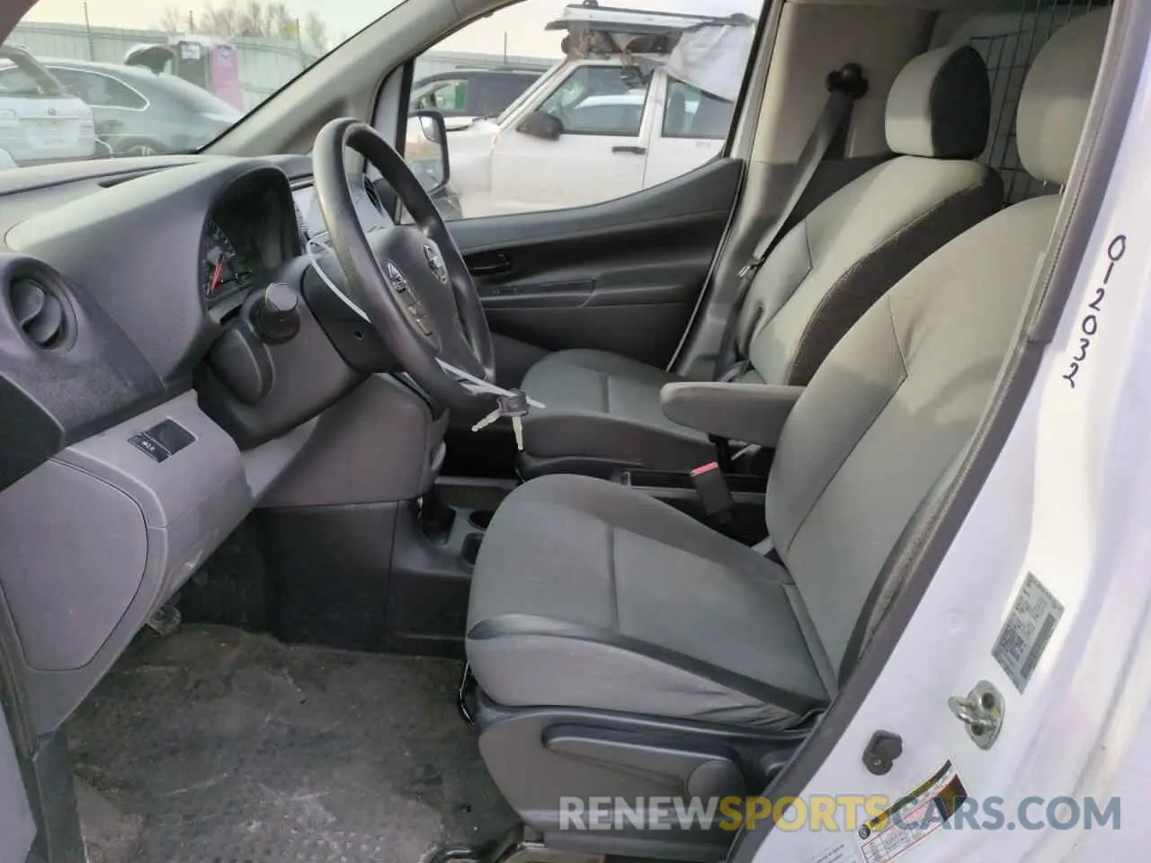 7 Фотография поврежденного автомобиля 3N6CM0KN0KK695616 NISSAN NV 2019