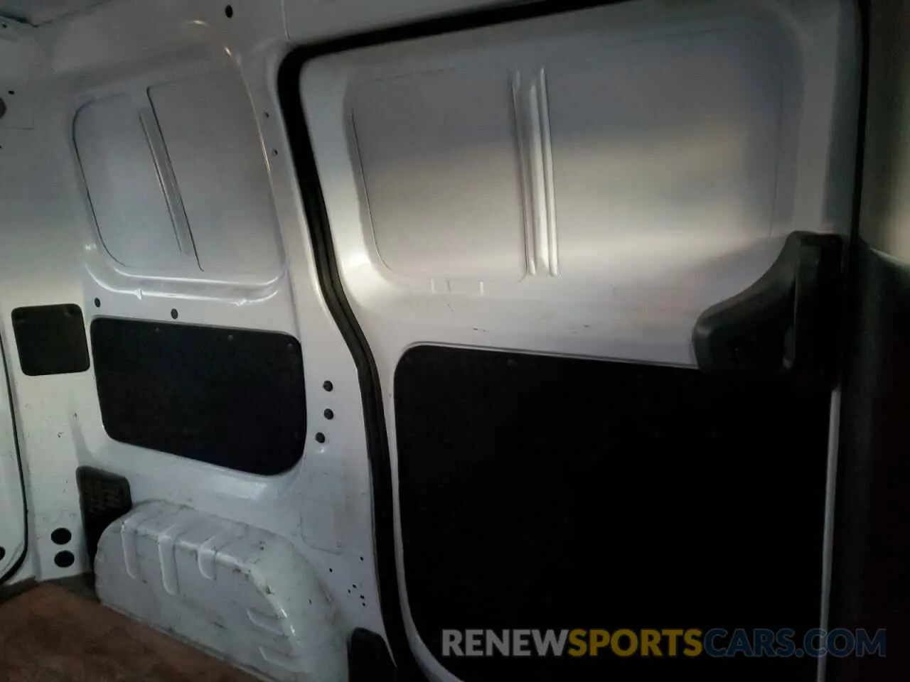 11 Photograph of a damaged car 3N6CM0KN0KK700880 NISSAN NV 2019