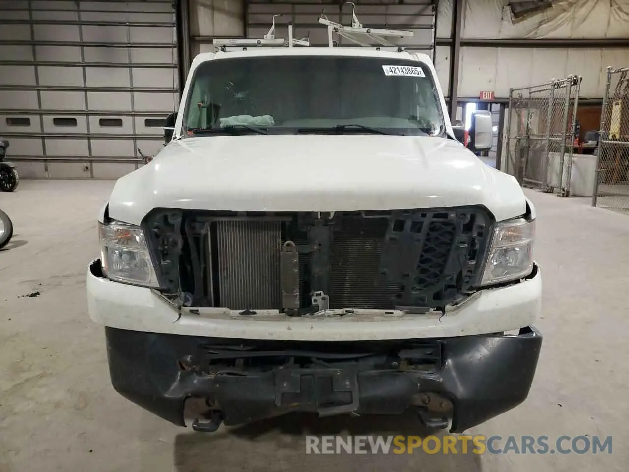 5 Photograph of a damaged car 1N6AF0KYXLN807877 NISSAN NV 2020