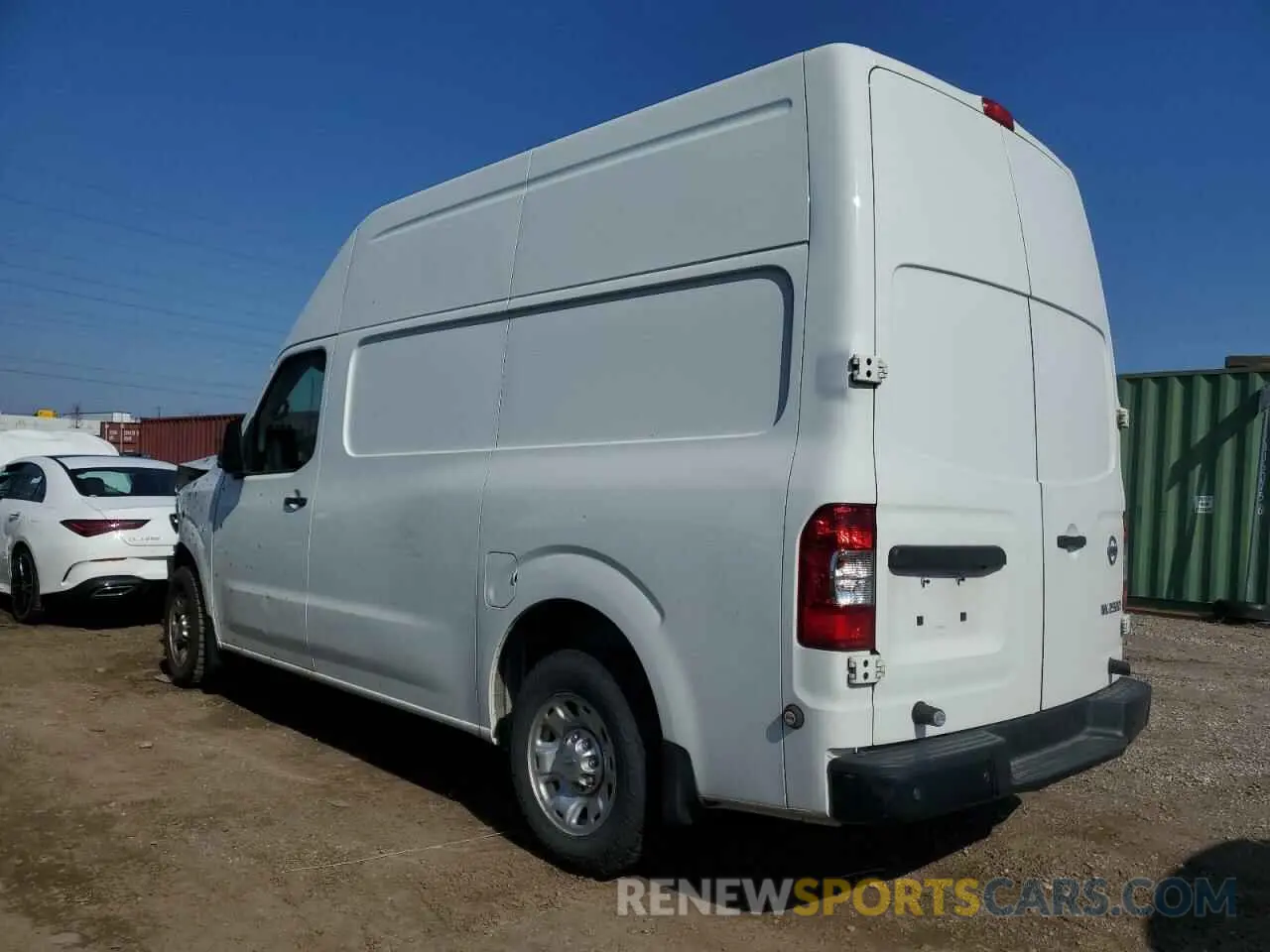 2 Фотография поврежденного автомобиля 1N6BF0LY2LN811733 NISSAN NV 2020