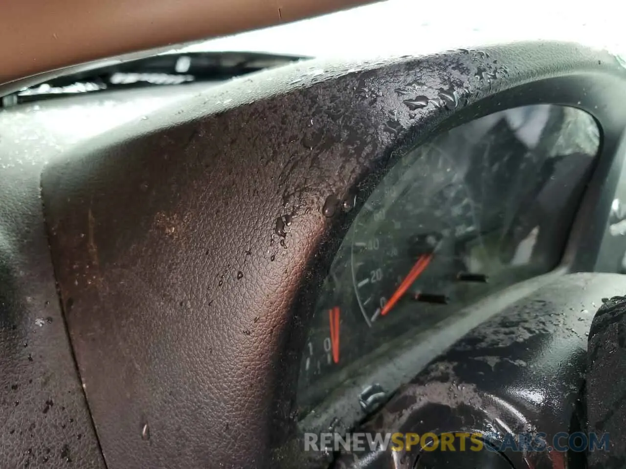 9 Photograph of a damaged car 3N6CM0KN4LK710541 NISSAN NV 2020