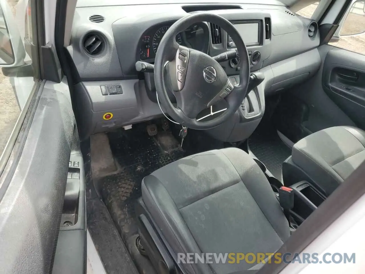 8 Photograph of a damaged car 3N6CM0KN7LK700635 NISSAN NV 2020