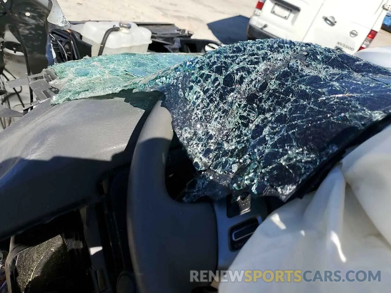 9 Photograph of a damaged car 1N6AF0KY2MN805929 NISSAN NV 2021