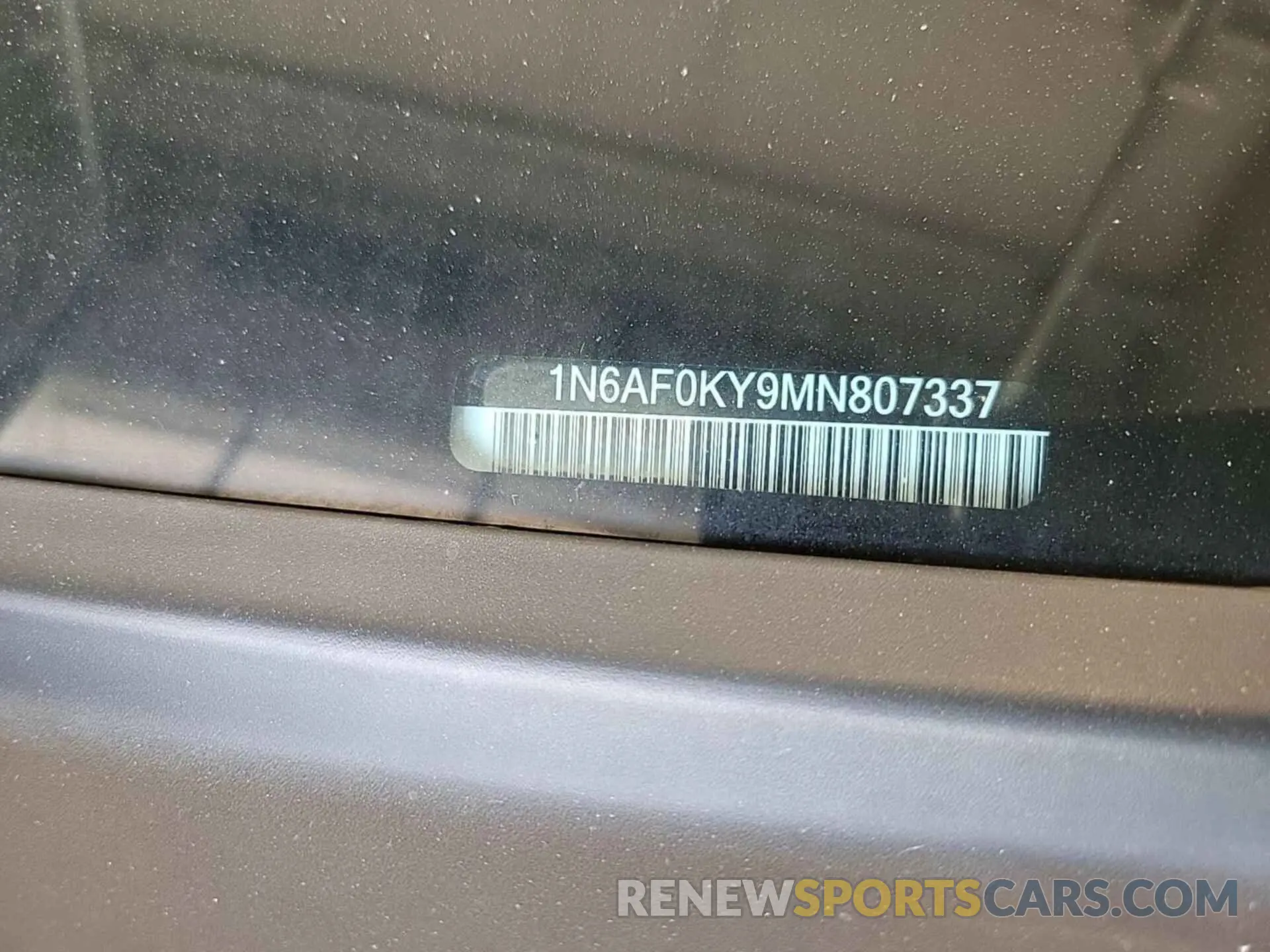 11 Фотография поврежденного автомобиля 1N6AF0KY9MN807337 NISSAN NV 2021