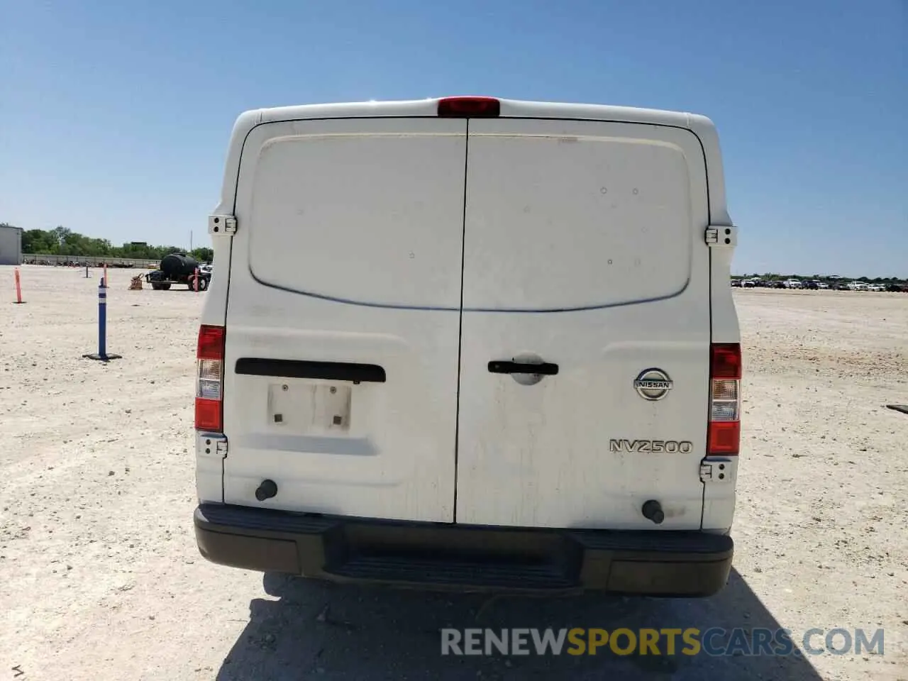 6 Photograph of a damaged car 1N6BF0KY1MN805408 NISSAN NV 2021