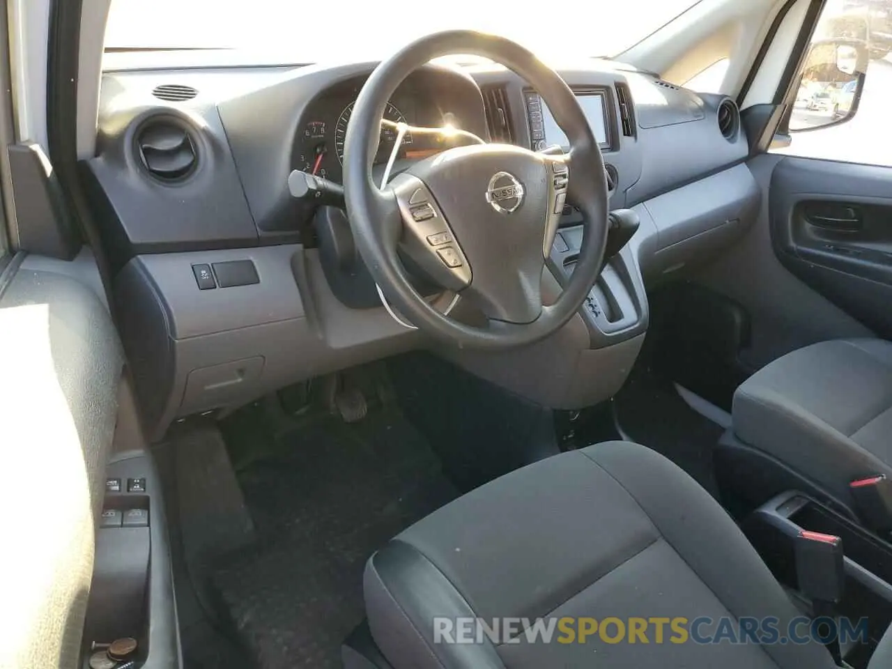 8 Photograph of a damaged car 3N6CM0KN4MK698487 NISSAN NV 2021