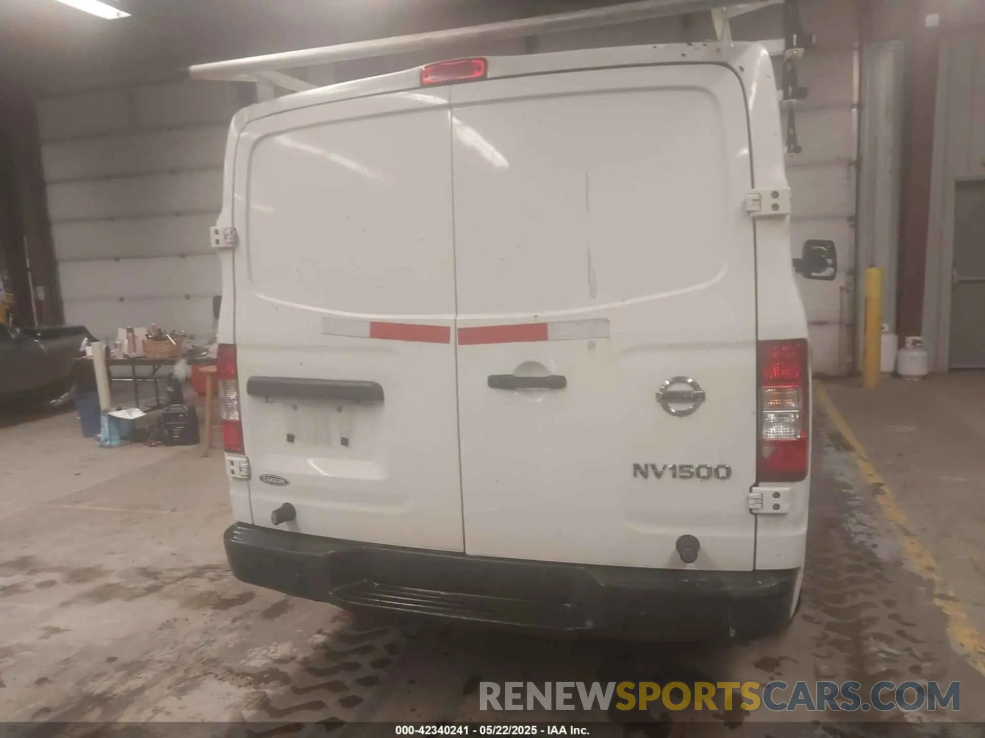 16 Фотография поврежденного автомобиля 1N6BF0KM4KN808359 NISSAN NV CARGO NV1500 2019