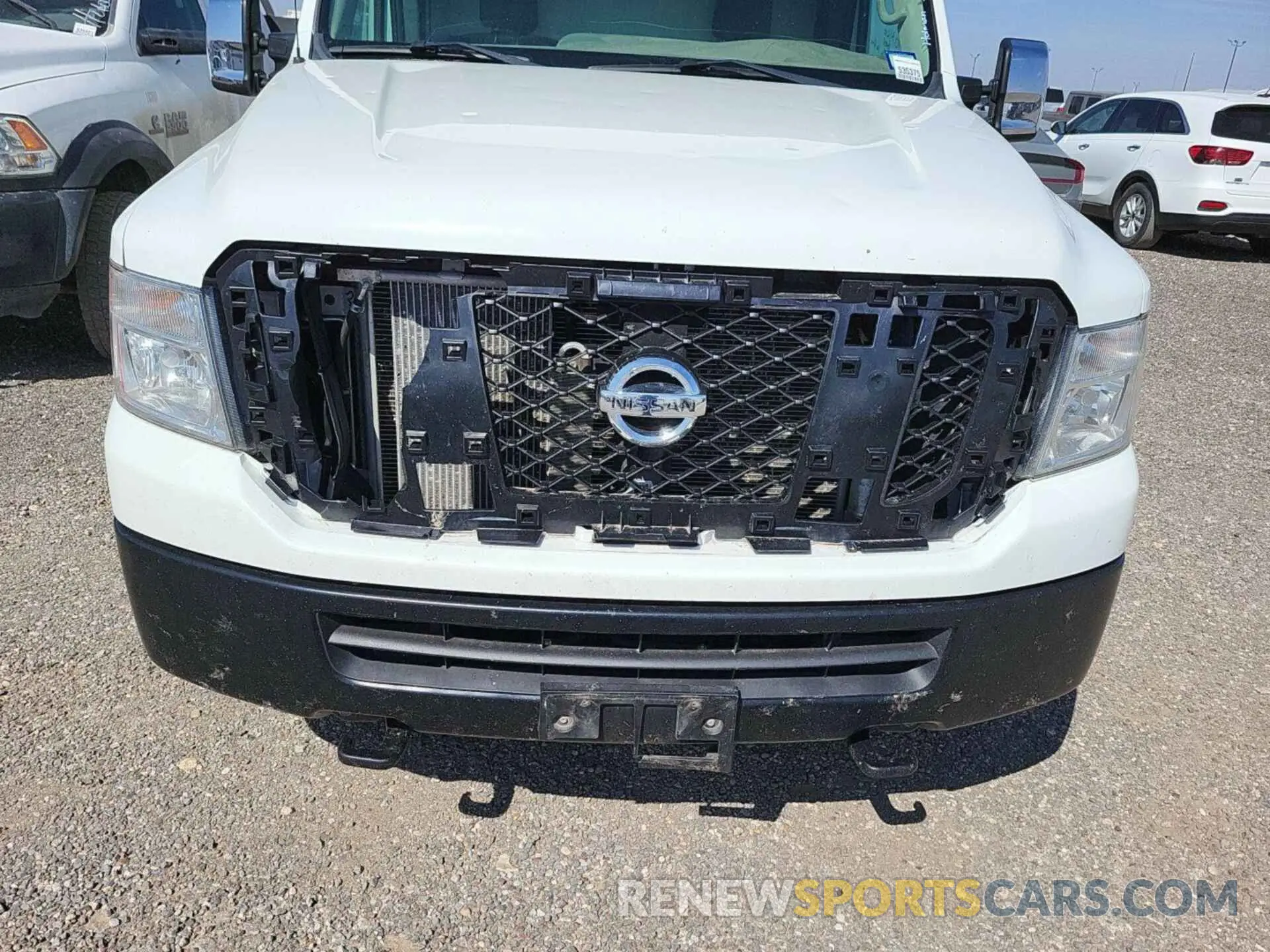 11 Photograph of a damaged car 1N6AF0LY4KN806284 NISSAN NV CARGO NV2500 HD 2019